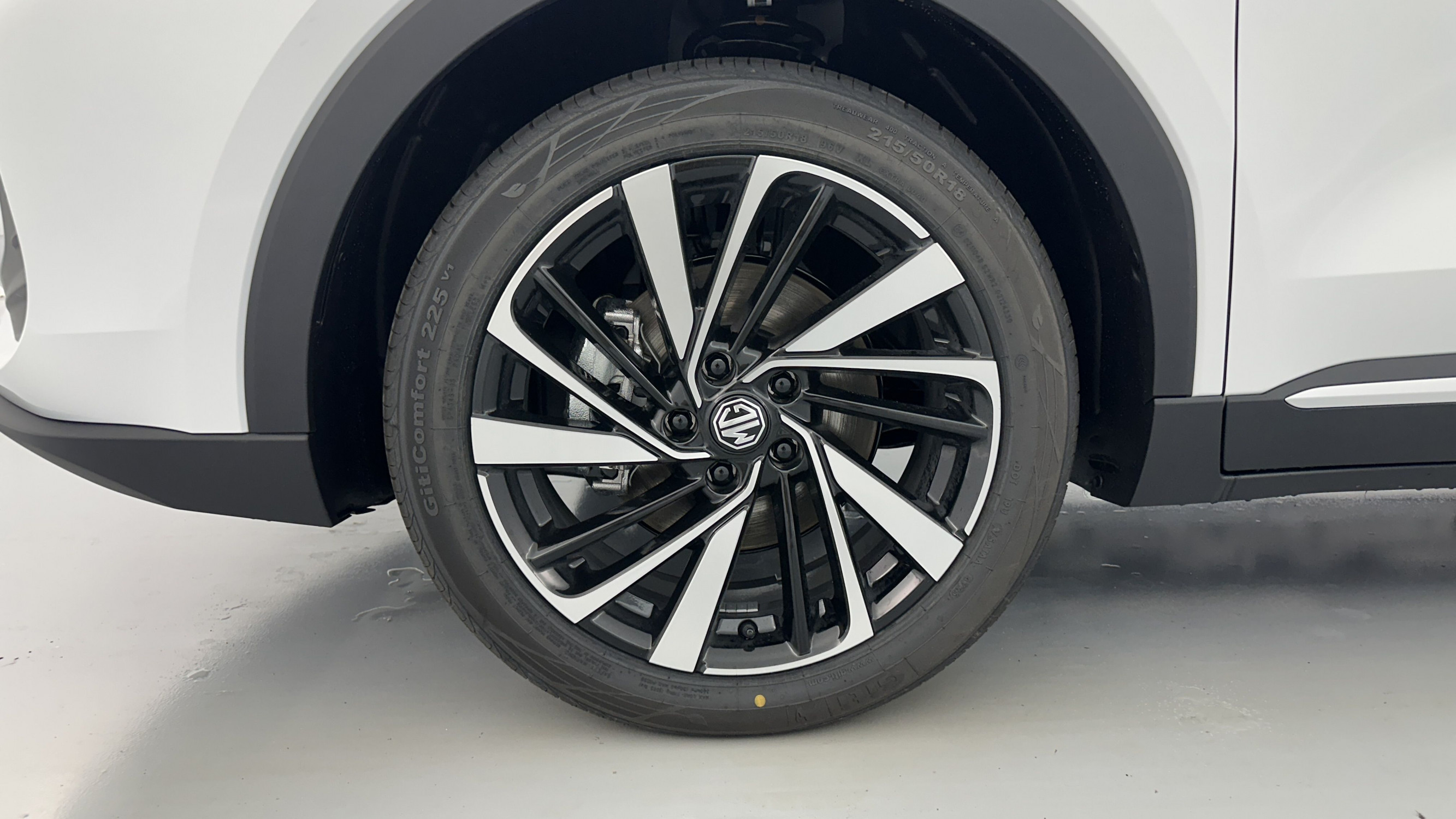Vente en ligne Mg ZS ZS 1.5 L Hybrid+ 197ch Luxury au prix de 24 500 €