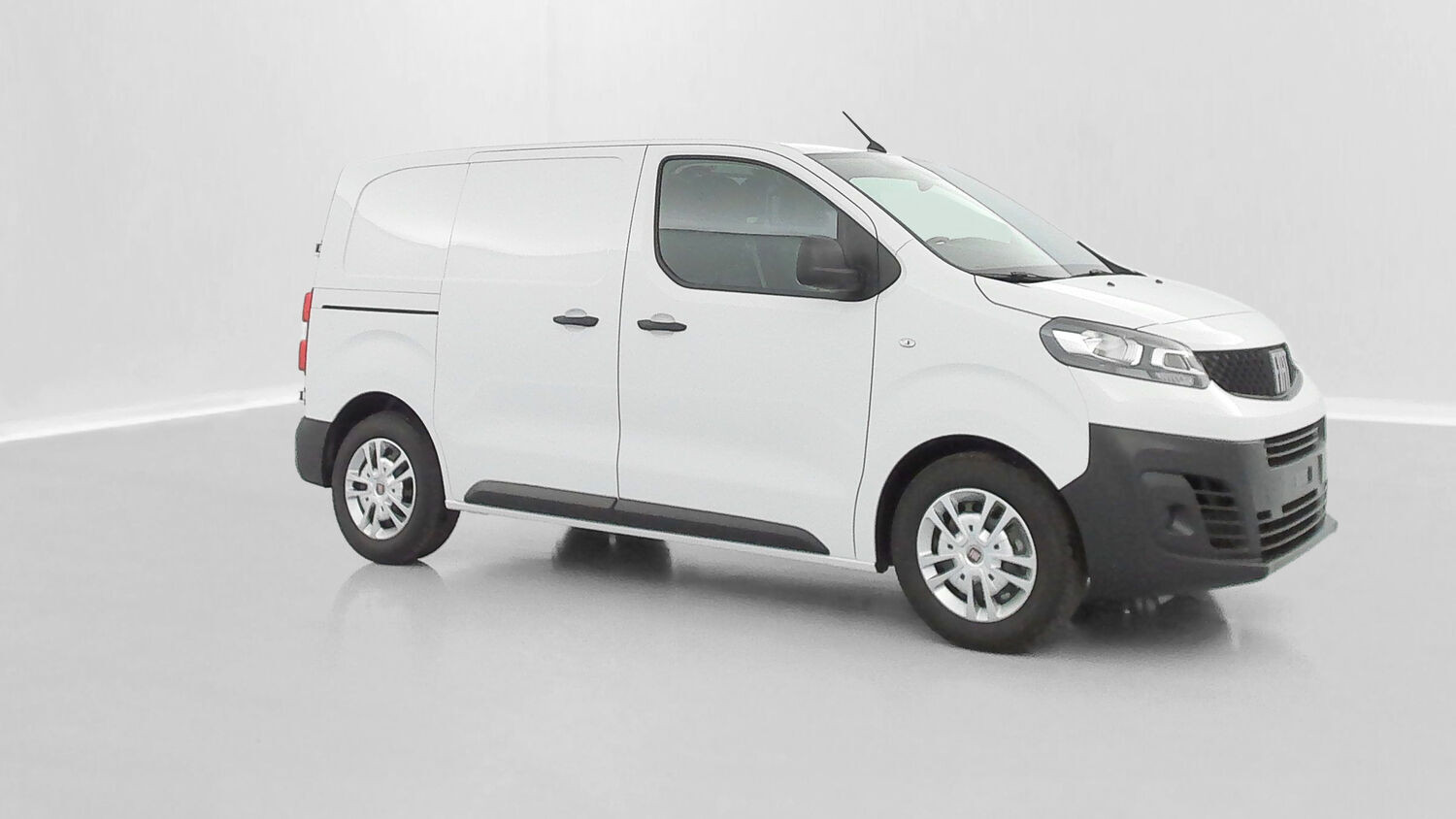Vente en ligne Fiat Scudo SCUDO 1.5 MultiJet 120ch Compact au prix de 27 920 €