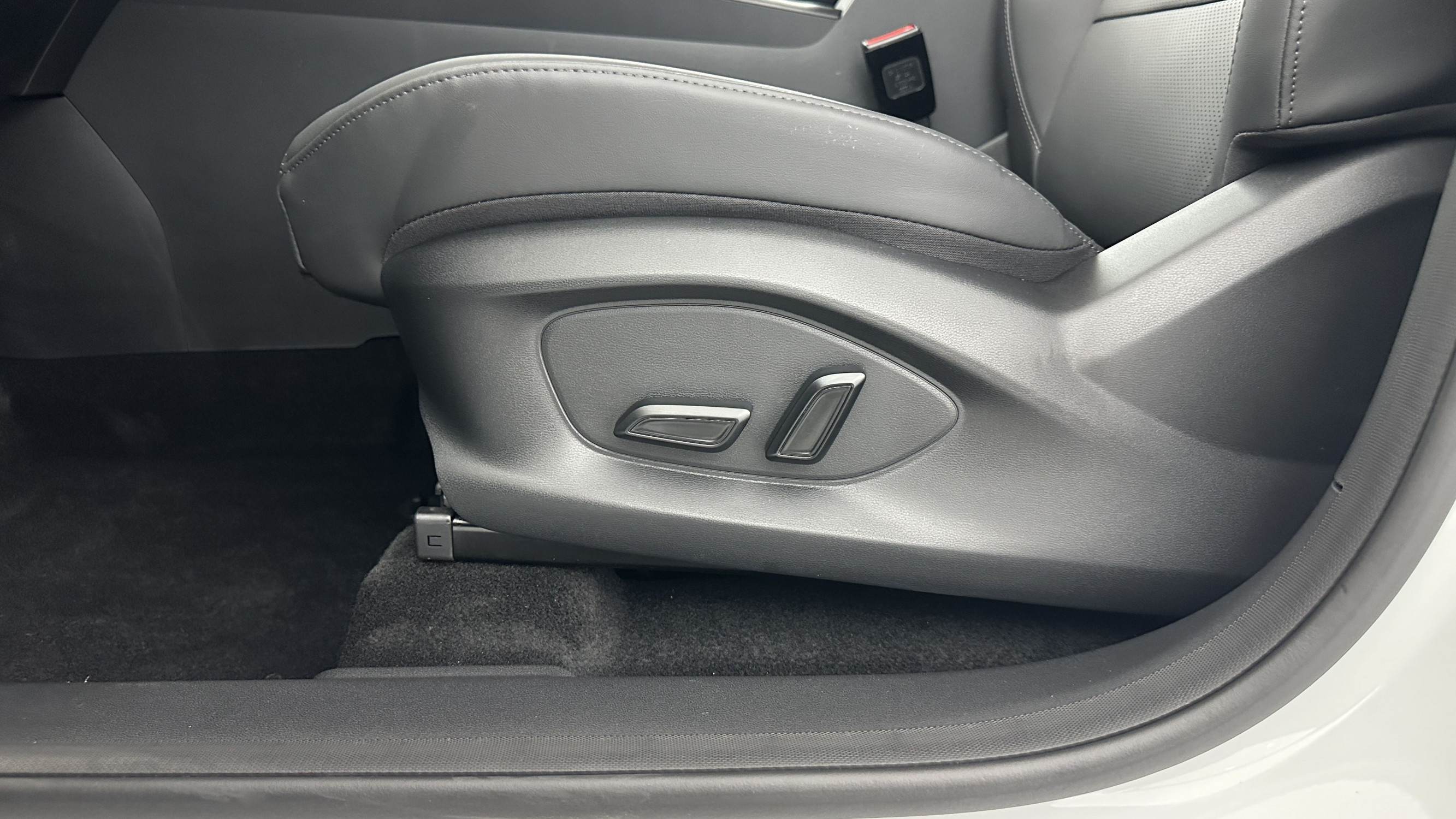 Vente en ligne Mg ZS ZS 1.5 L Hybrid+ 197ch Luxury au prix de 24 500 €