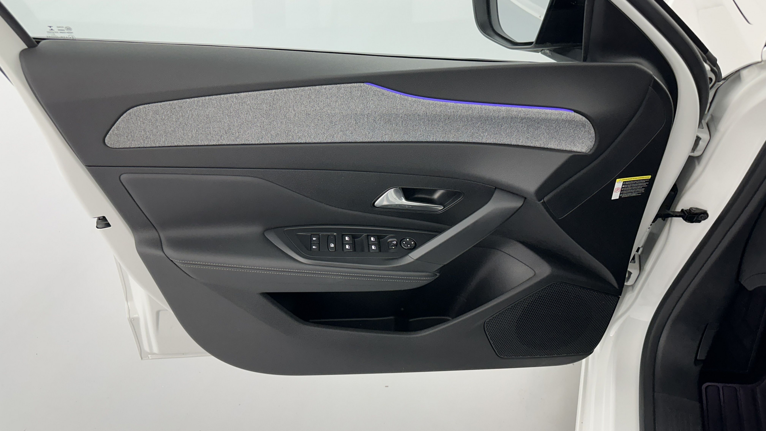Vente en ligne Peugeot 308 308 III 1.2 Puretech 130ch Allure Pack EAT8 au prix de 21 080 €