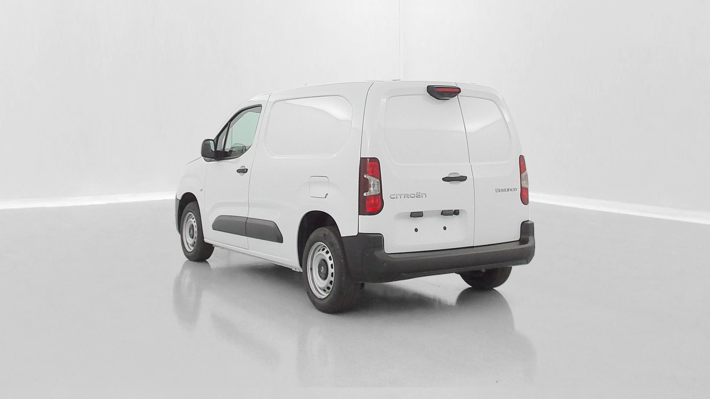 Vente en ligne Citroën Berlingo Fourgon BERLINGO VAN M 1.5 BlueHDi 100ch au prix de 21 800 €