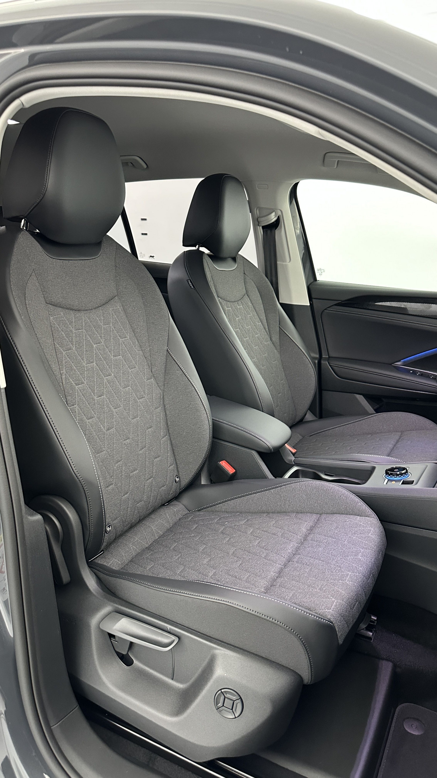 Vente en ligne Volkswagen Tiguan TIGUAN III 1.5 eTSI 150ch Life Plus DSG7 au prix de 37 900 €