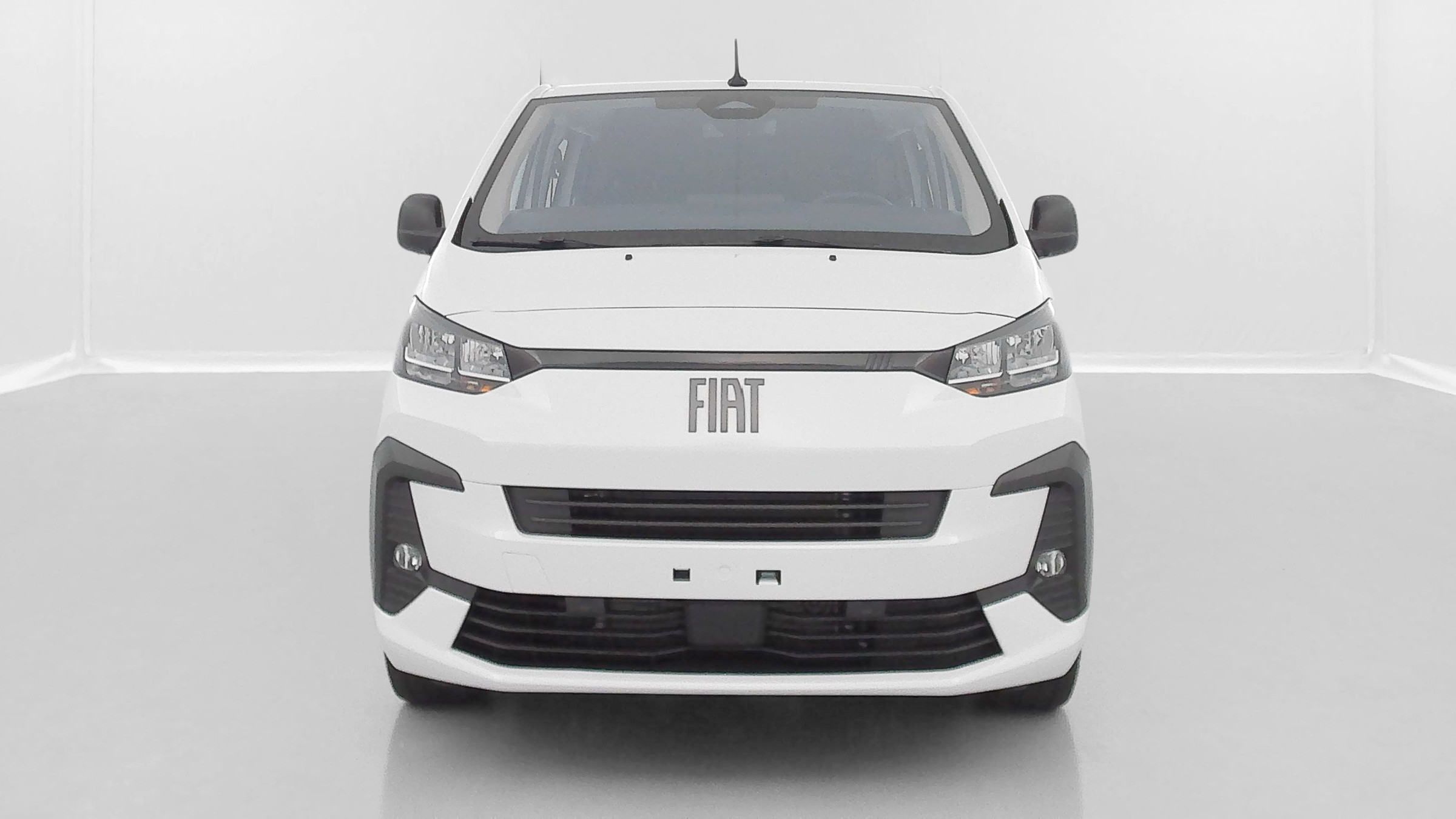 Vente en ligne Fiat Scudo SCUDO CA M 2.0 BlueHDi 180ch Pack Premium Connect EAT8 au prix de 37 160 €