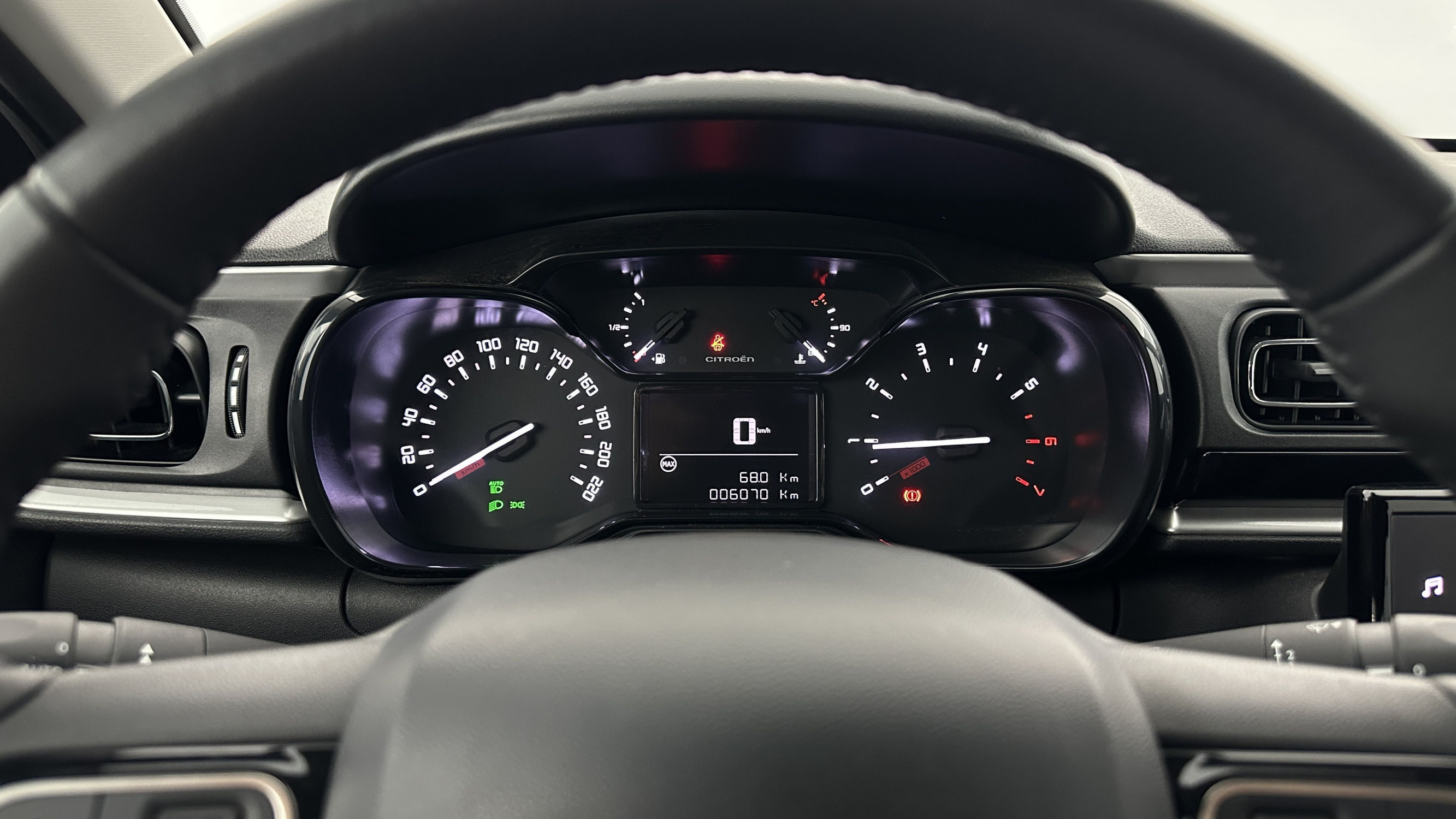 Vente en ligne Citroën C3 C3 III 1.2 PureTech 110ch Shine au prix de 16 600 €