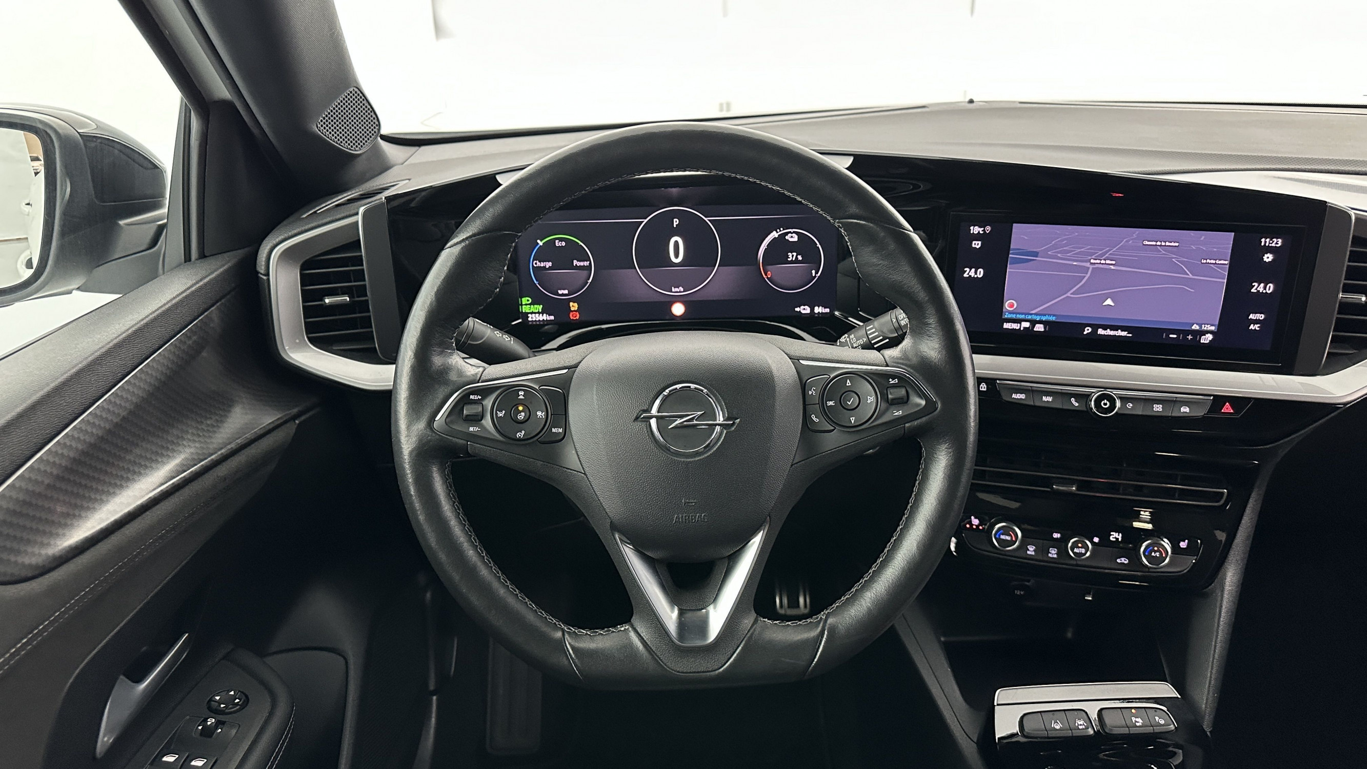 Vente en ligne Opel Mokka MOKKA-E 136ch Ultimate au prix de 25 900 €