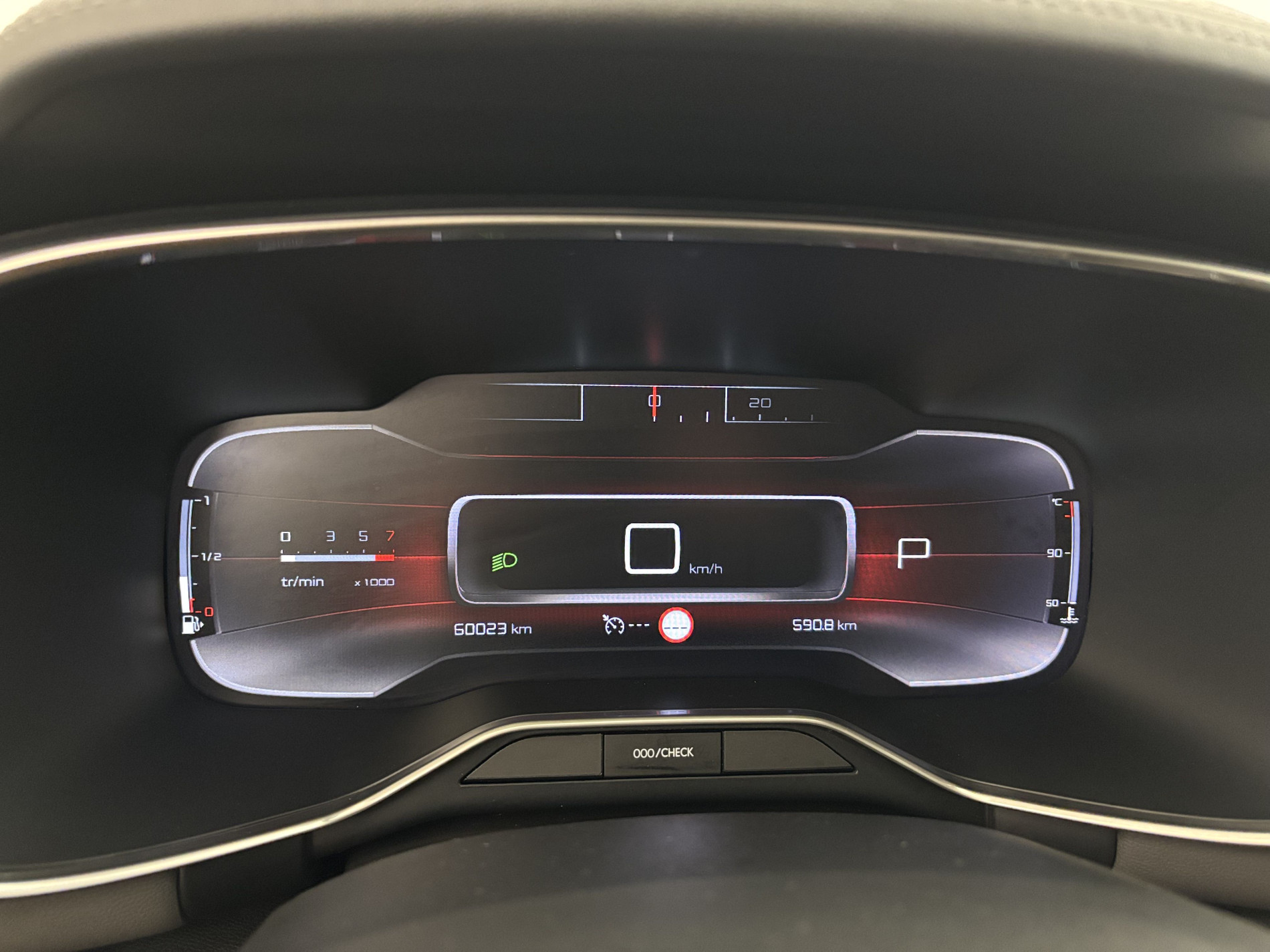 Vente en ligne Citroën C5 Aircross BlueHDi 130ch Feel EAT8 Suréquipé au prix de 15 990 €