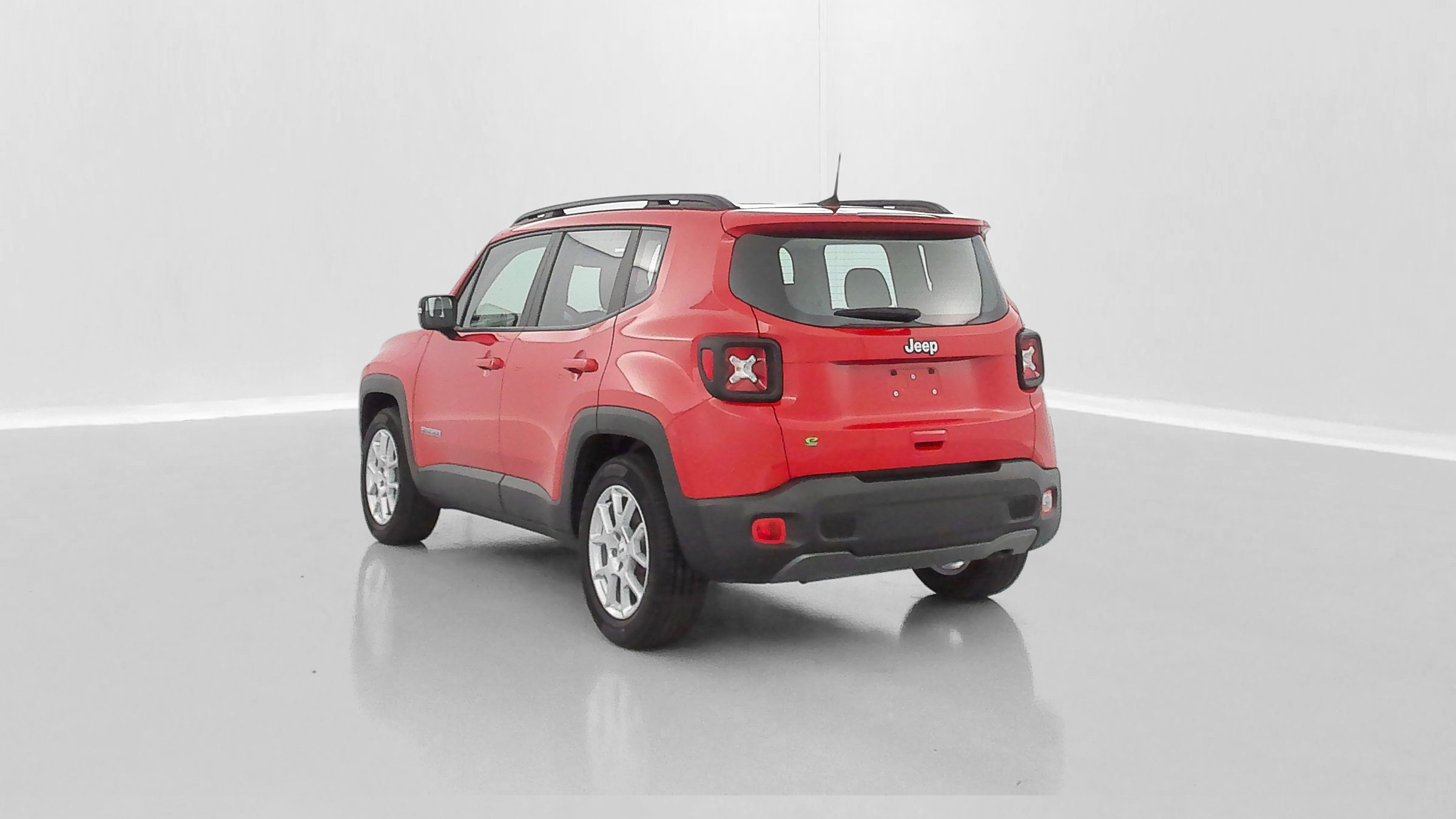 Vente en ligne Jeep Renegade RENEGADE 1.5 Turbo T4 130ch Limited e-Hybrid BVR7 au prix de 25 900 €