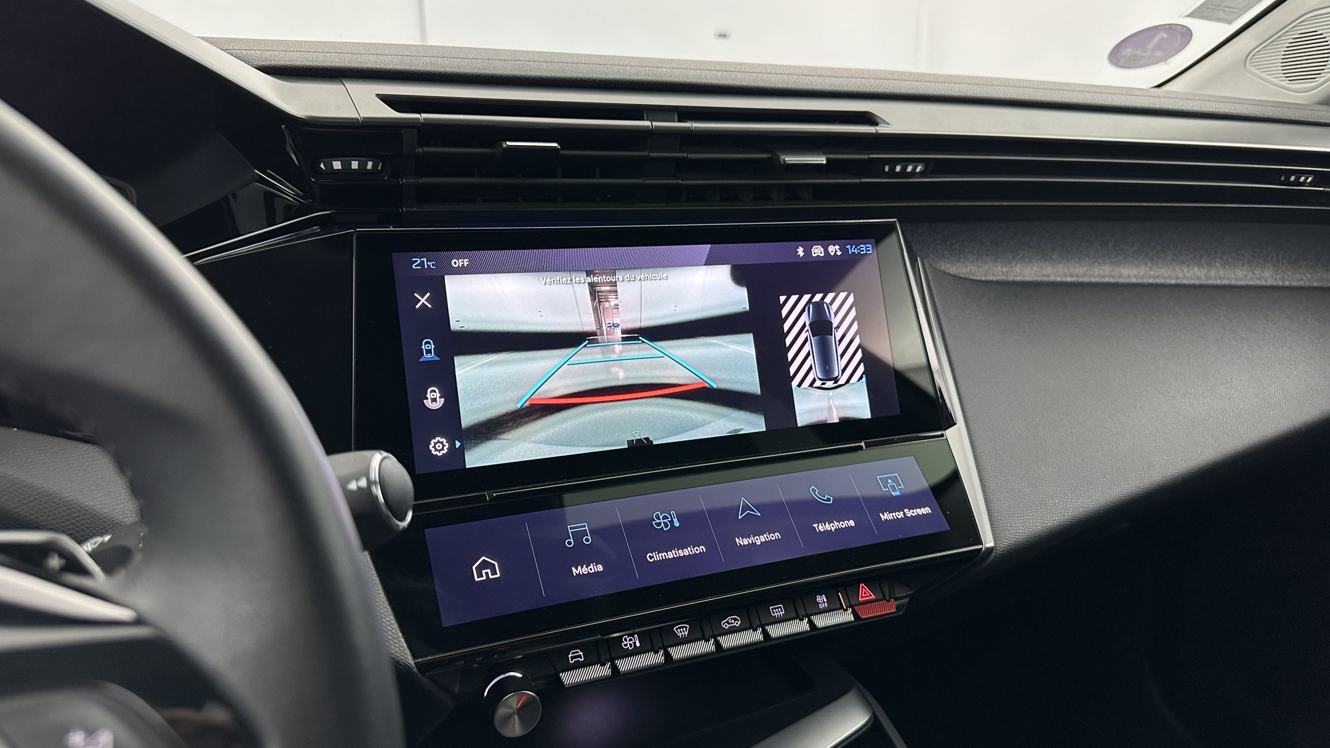 Vente en ligne Peugeot 308 308 III 1.2 Puretech 130ch Allure Pack EAT8 au prix de 21 080 €