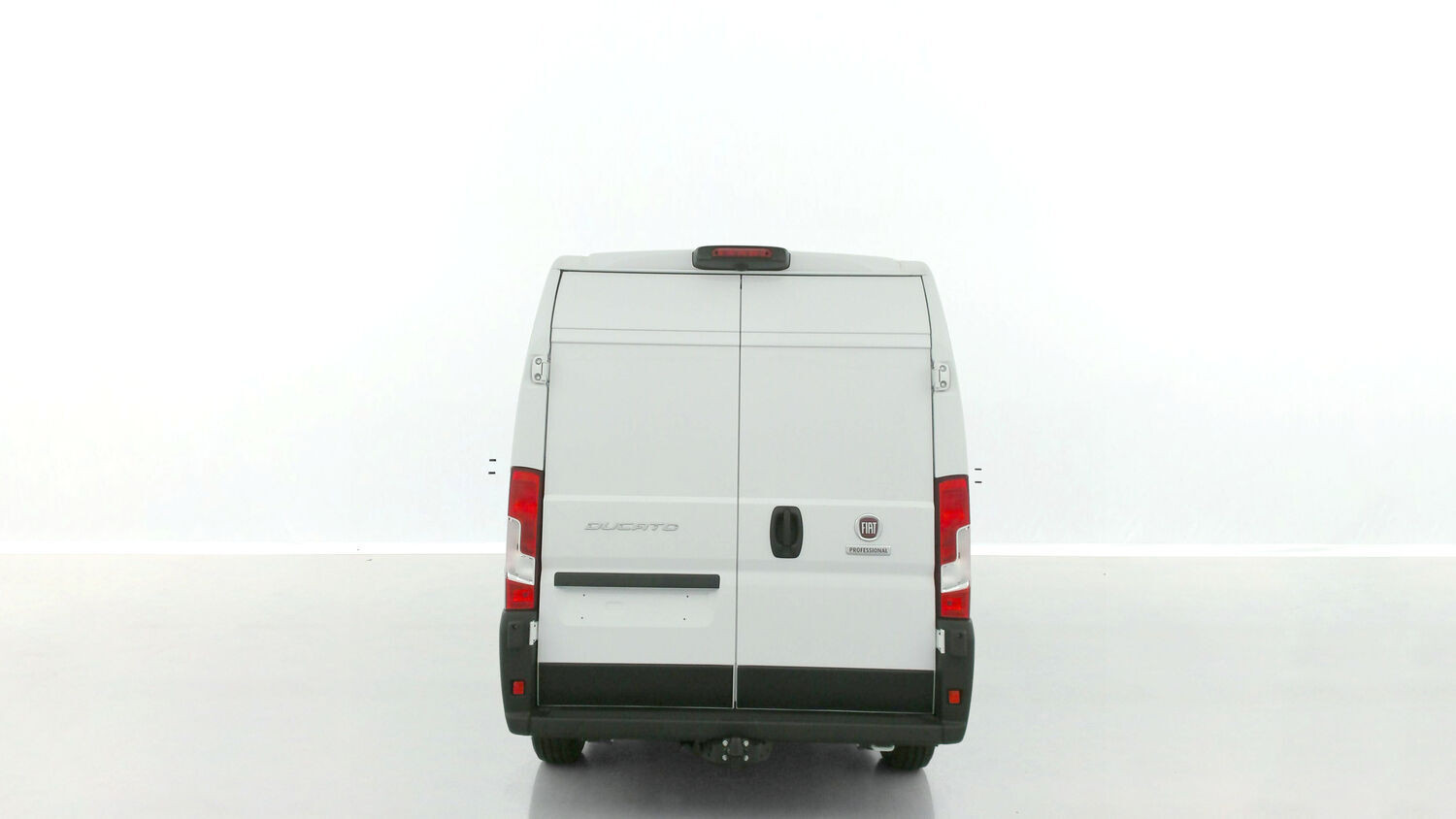 Vente en ligne Fiat Ducato Fourgon DUCATO 3.3 LH2 2.2 H3-Power 140ch Pack Pro Lounge Connect au prix de 31 880 €