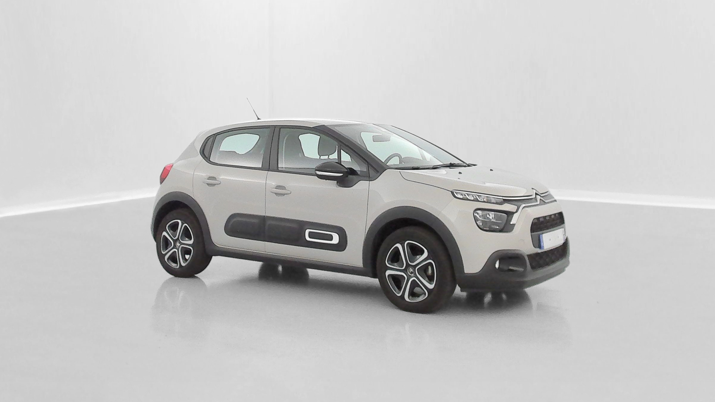 Vente en ligne Citroën C3 C3 1.2 PureTech 83ch Feel Pack au prix de 19 520 €