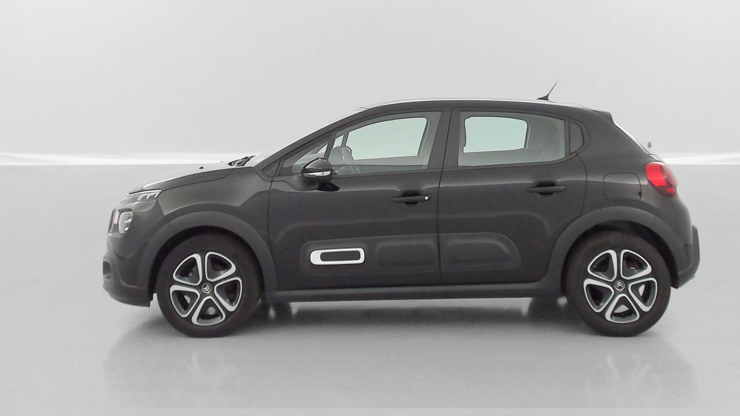 Vente en ligne Citroën C3 C3 1.2 PureTech 83ch Plus au prix de 15 610 €