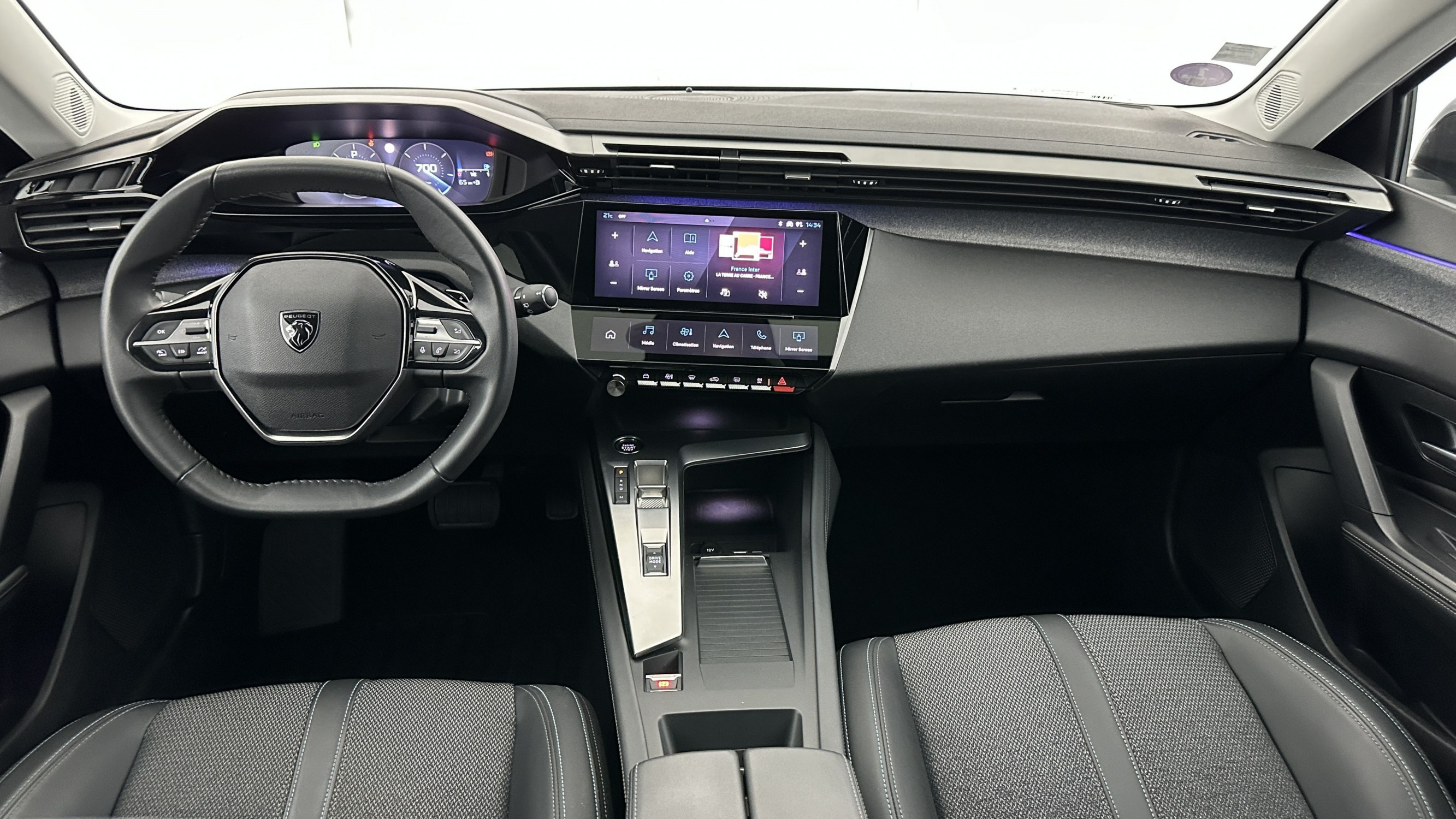 Vente en ligne Peugeot 308 308 III 1.2 Puretech 130ch Allure Pack EAT8 au prix de 21 080 €