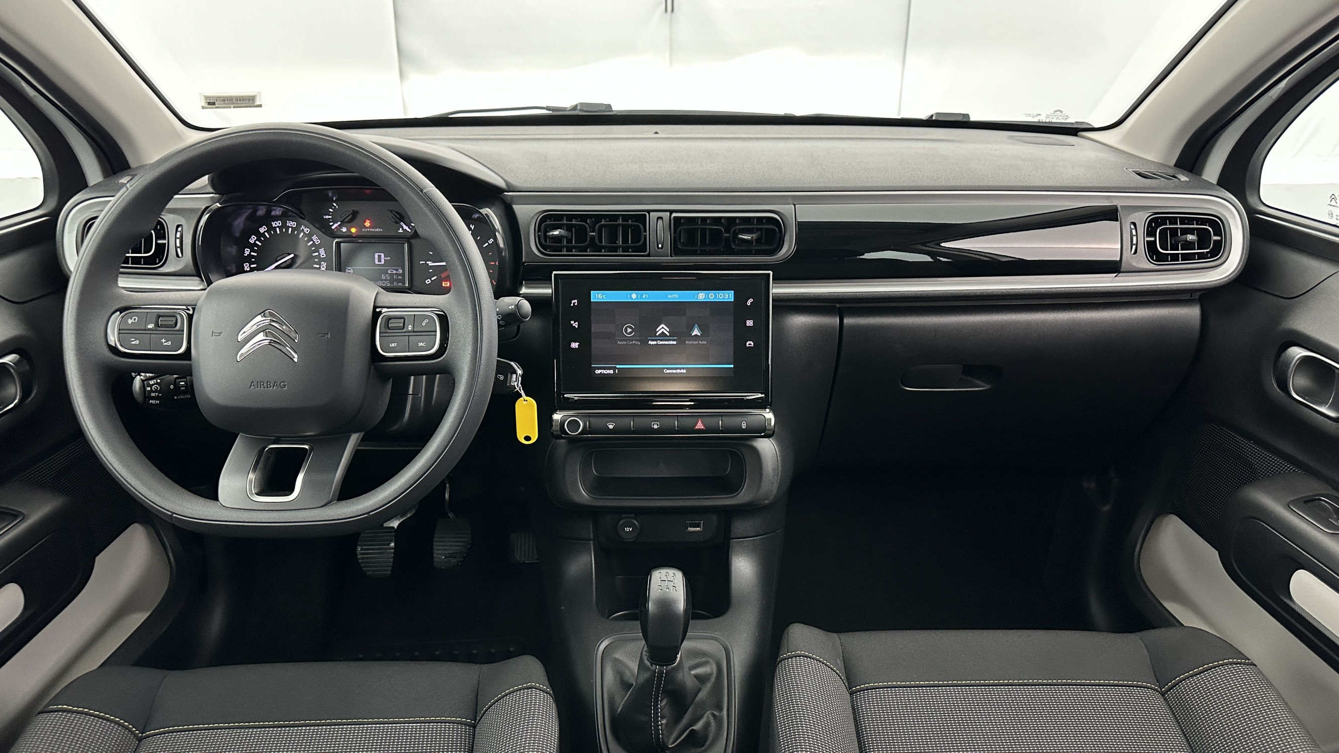 Vente en ligne Citroën C3 C3 1.2 PureTech 83ch Feel Pack au prix de 16 600 €