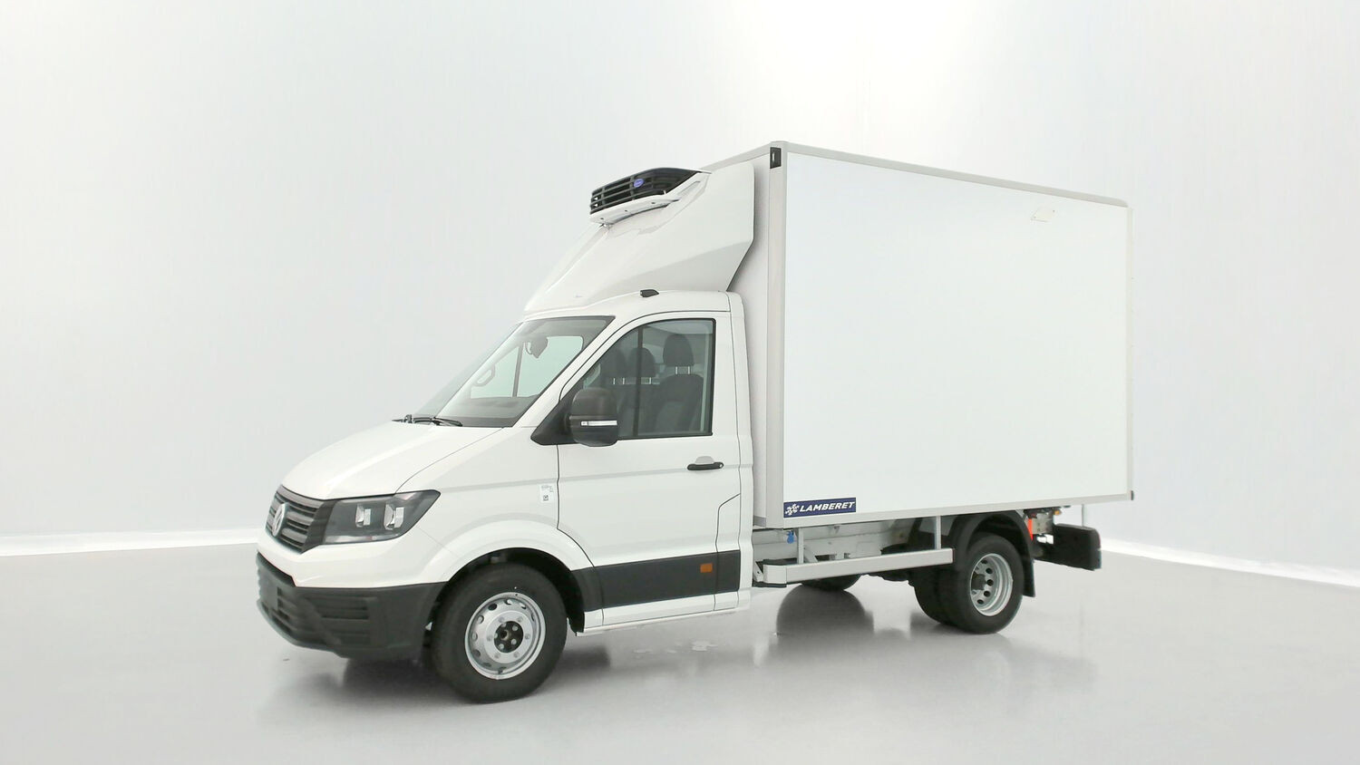 Vente en ligne Volkswagen Crafter Combi CRAFTER CC 35 L3 RJ 2.0 TDI 163ch Business BVA Frigo Lamberet au prix de 63 920 €