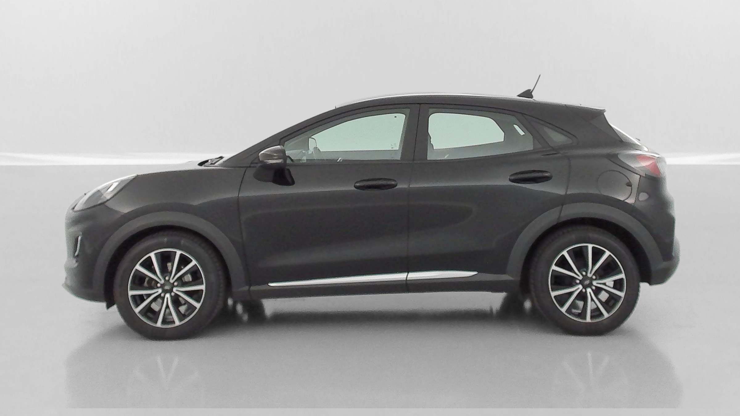 Vente en ligne Ford Puma PUMA 1.0 EcoBoost 125ch Titanium DCT7 au prix de 19 880 €
