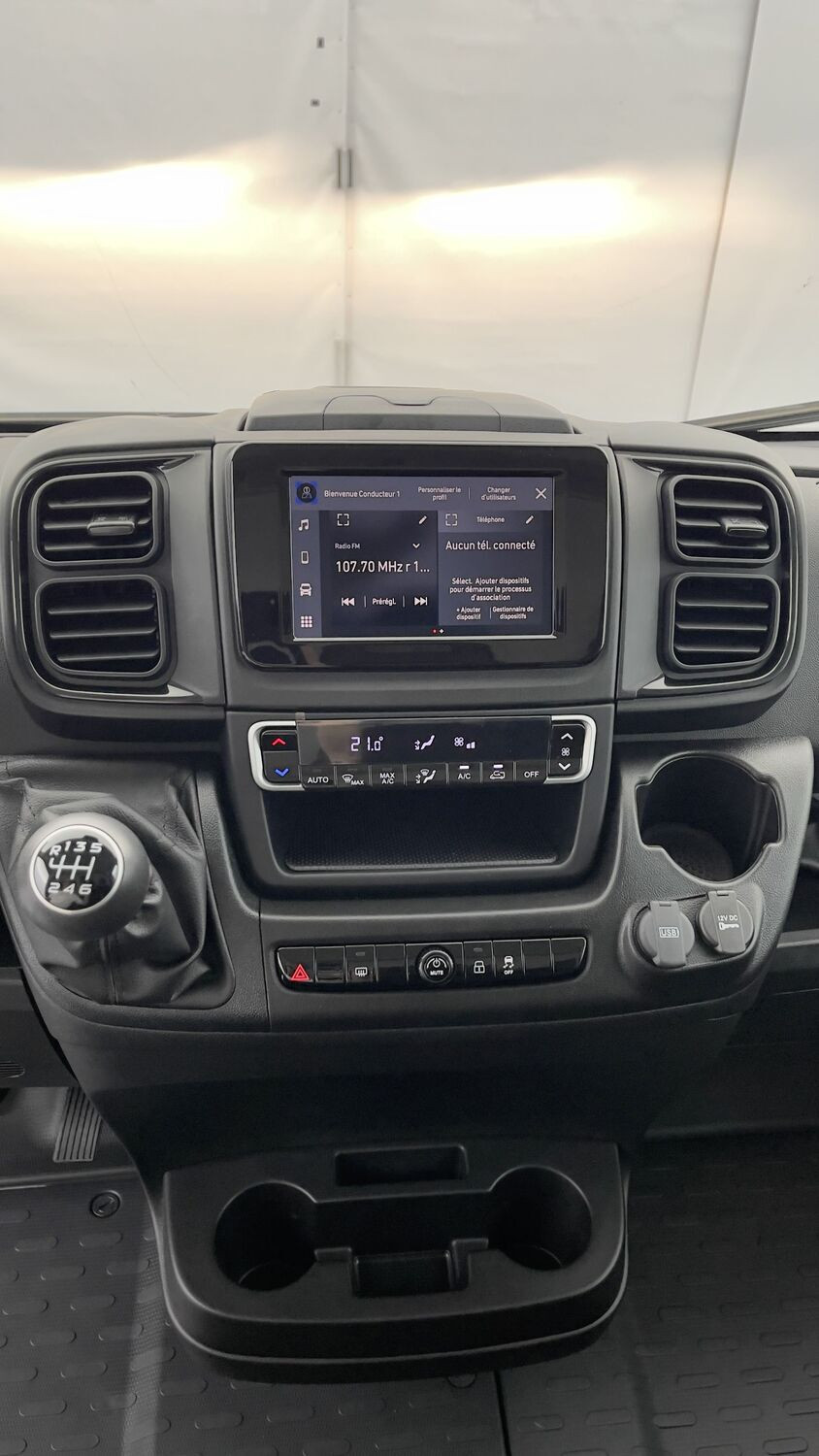 Vente en ligne Fiat Ducato Fourgon DUCATO 3.3 LH2 2.2 H3-Power 140ch Pack Pro Lounge Connect au prix de 31 880 €