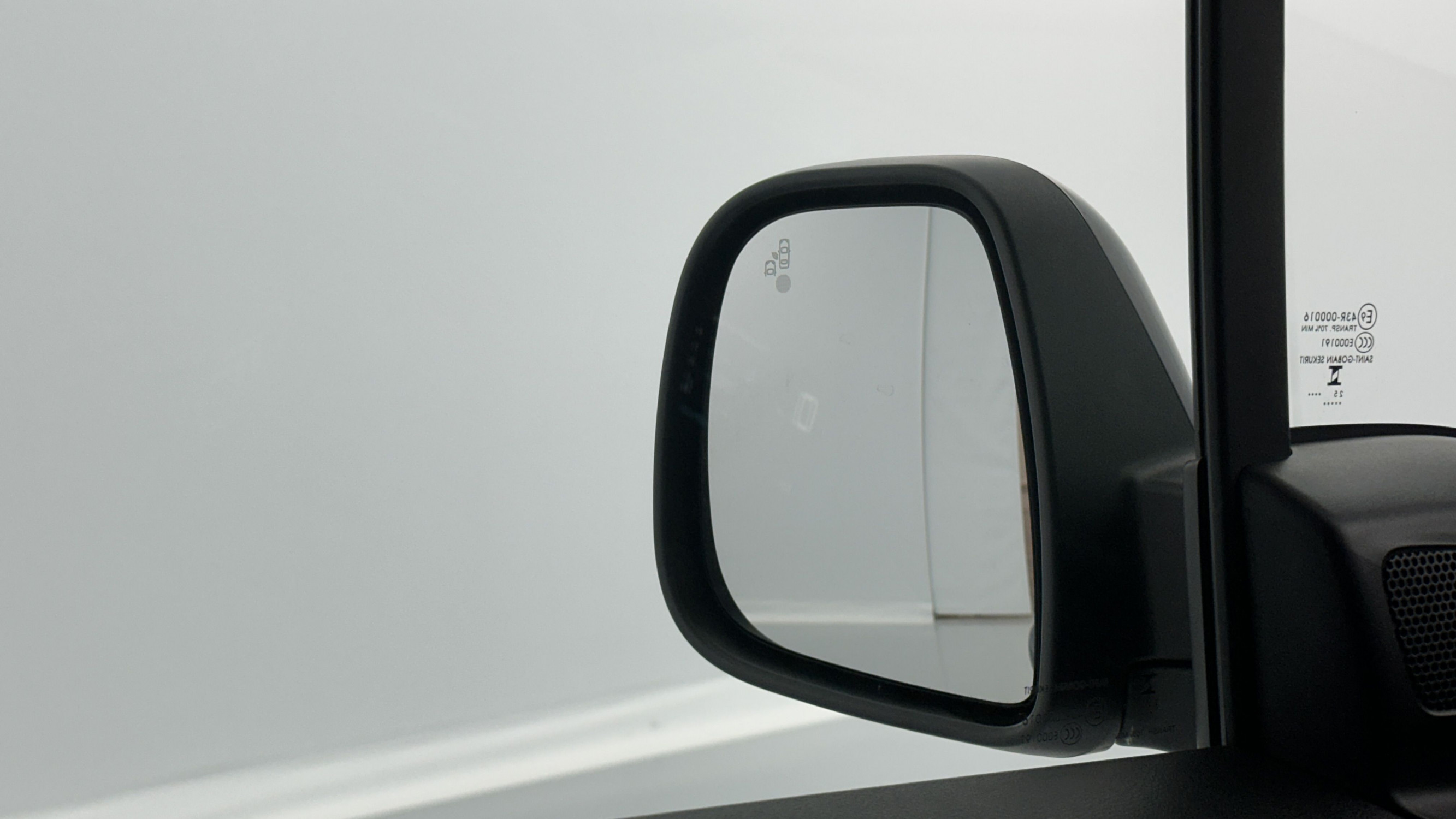 Vente en ligne Citroën Berlingo Fourgon BERLINGO VAN M 1.5 BlueHDi 100ch au prix de 21 800 €