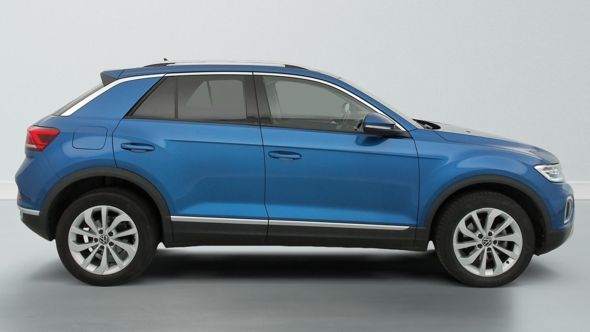 Vente en ligne Volkswagen T-Roc 1.5 TSI EVO 150 Start Stop DSG7 Style au prix de 24 390 €