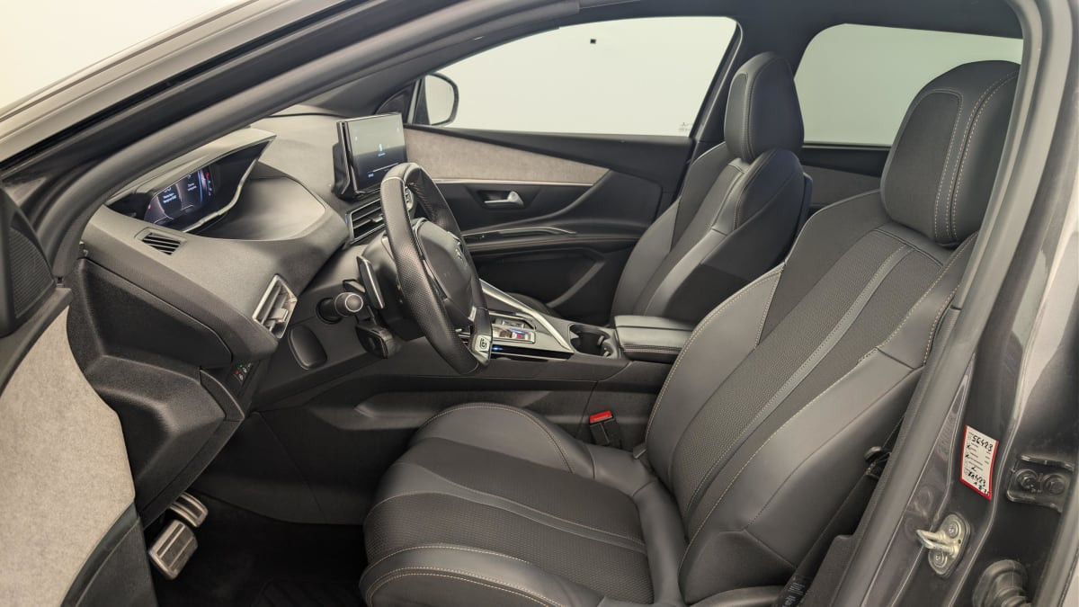 Vente en ligne Peugeot 5008 BlueHDi 130ch S S EAT8 GT au prix de 25 010 €