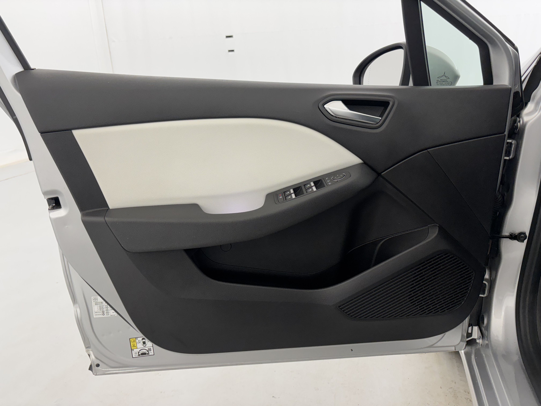 Vente en ligne Renault Clio 1.0 TCe 90ch Intens au prix de 12 990 €