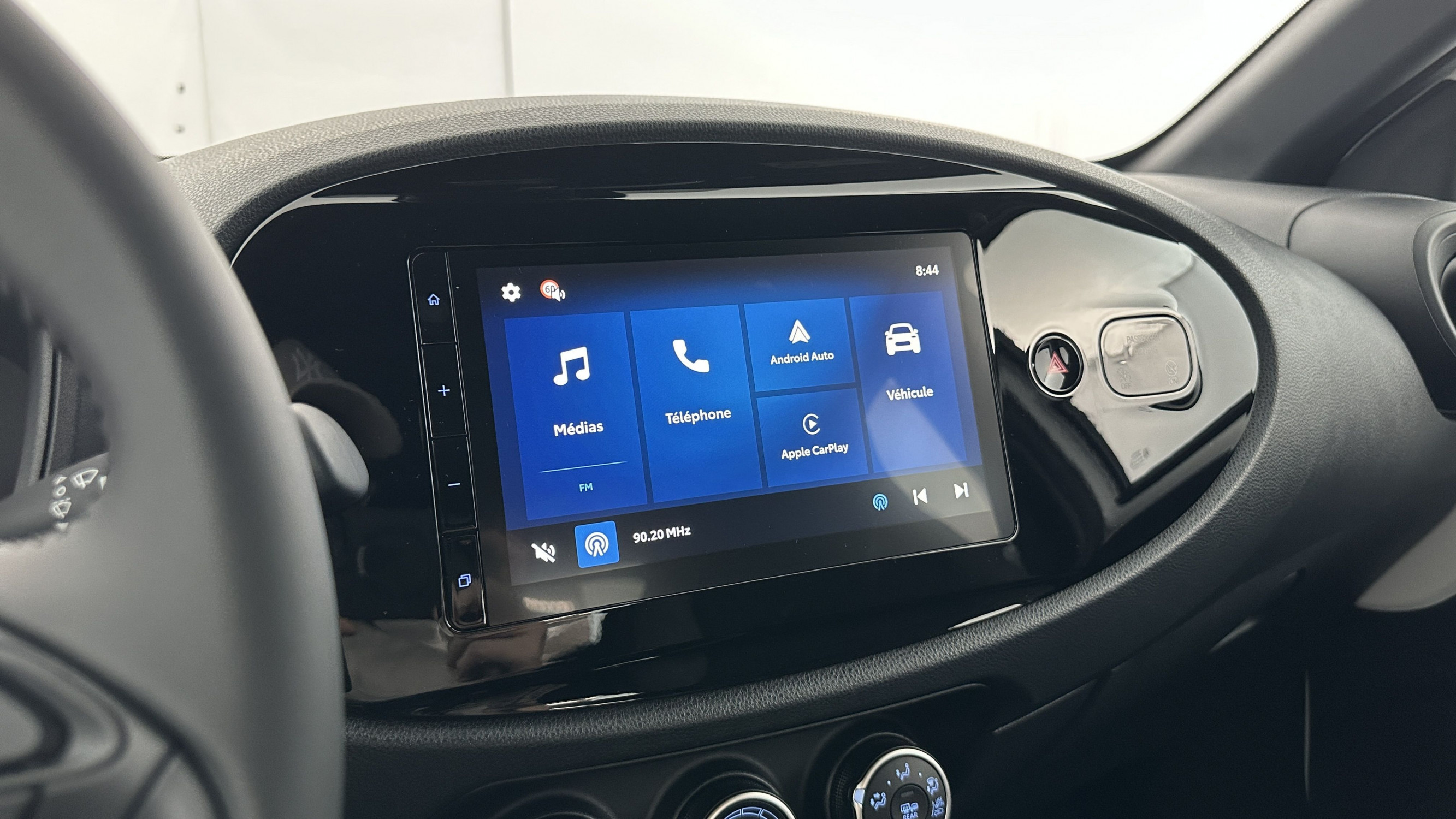 Vente en ligne Toyota Aygo X AYGO X 1.0 VVT-i 72ch Dynamic S-CVT au prix de 18 500 €