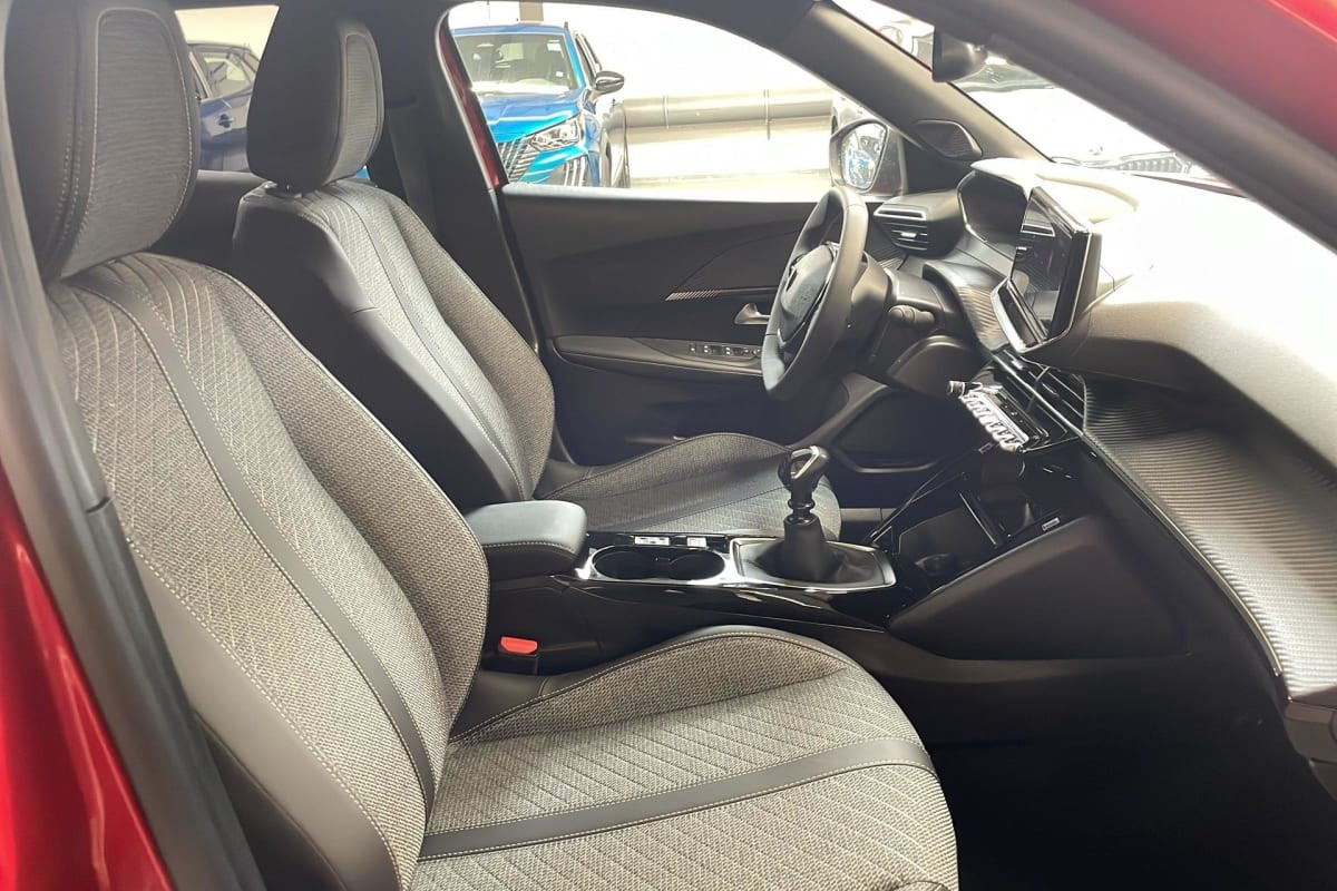 Vente en ligne Peugeot 2008 100 S S BVM6 Allure au prix de 18 400 €