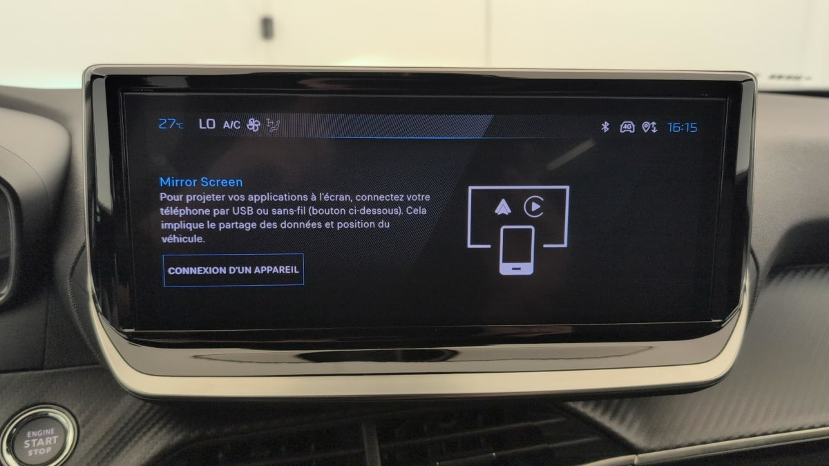 Vente en ligne Peugeot 2008 100 S S BVM6 Allure au prix de 18 300 €