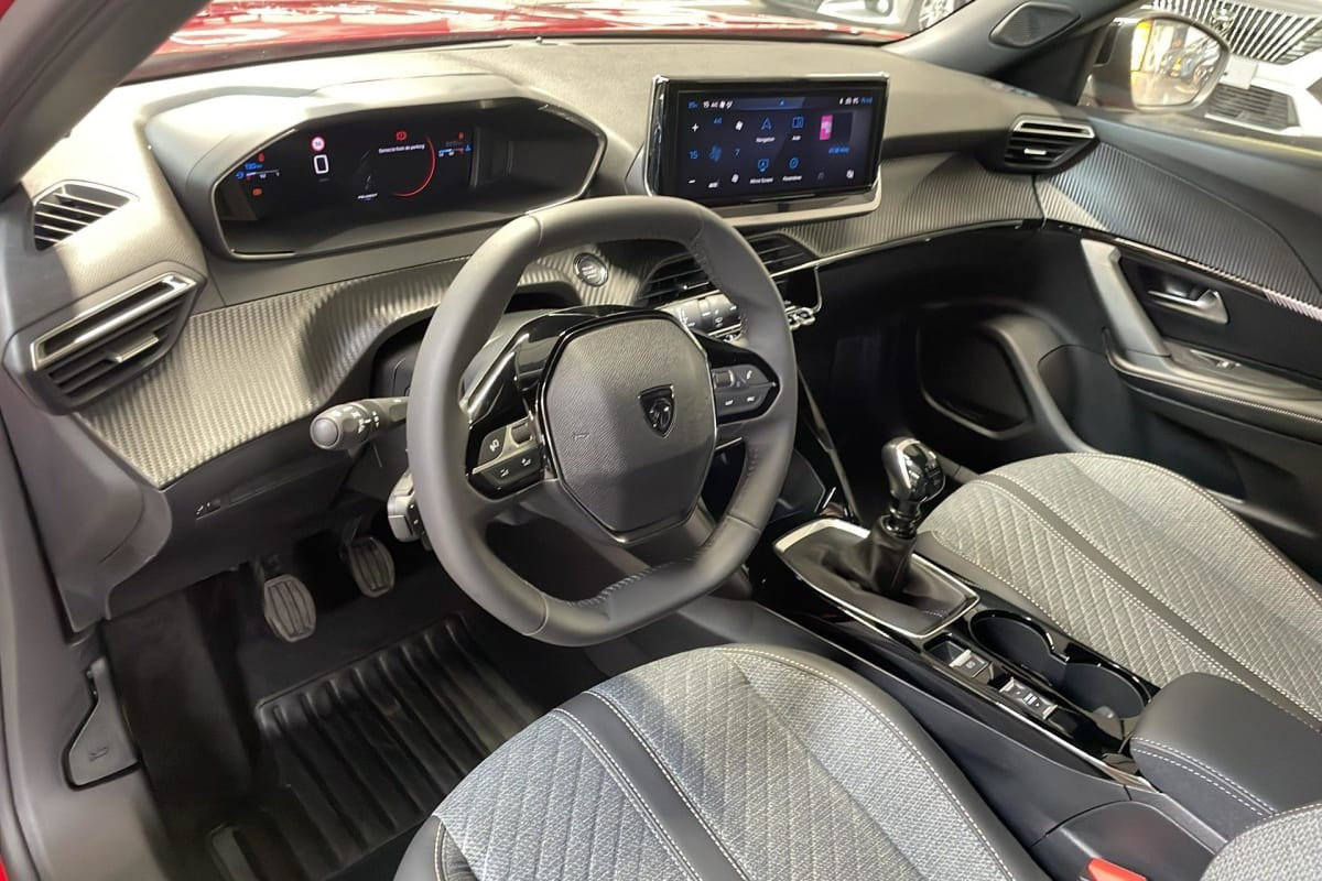 Vente en ligne Peugeot 2008 100 S S BVM6 Allure au prix de 18 400 €