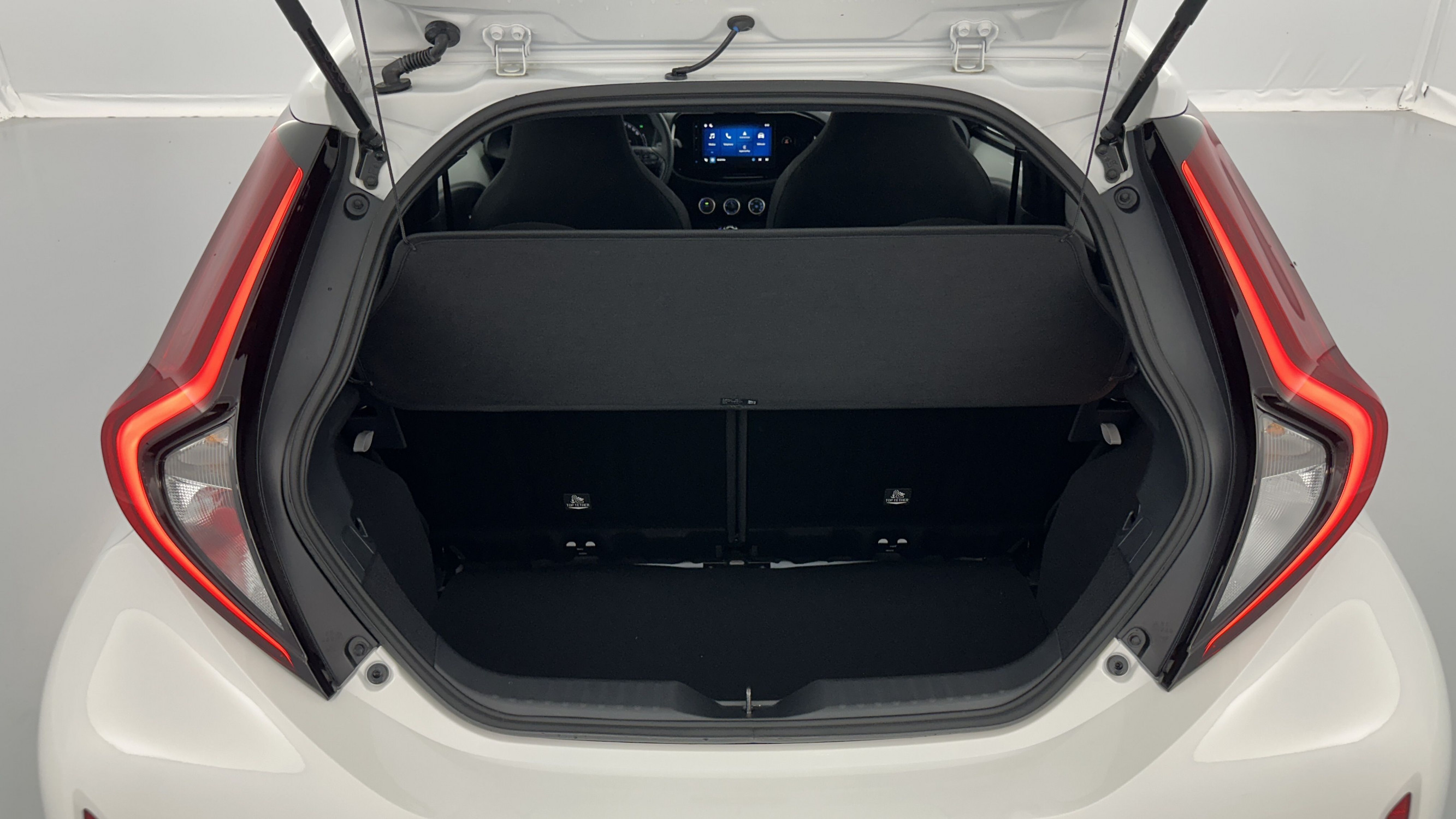 Vente en ligne Toyota Aygo X AYGO X 1.0 VVT-i 72ch Dynamic S-CVT au prix de 18 500 €