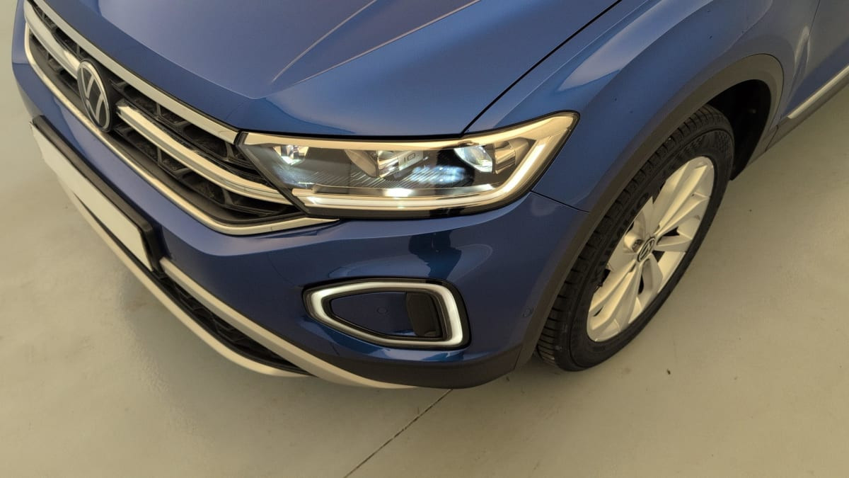 Vente en ligne Volkswagen T-Roc 1.5 TSI EVO 150 Start Stop DSG7 Style au prix de 24 390 €
