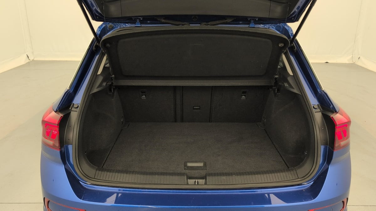 Vente en ligne Volkswagen T-Roc 1.5 TSI EVO 150 Start Stop DSG7 Style au prix de 24 390 €