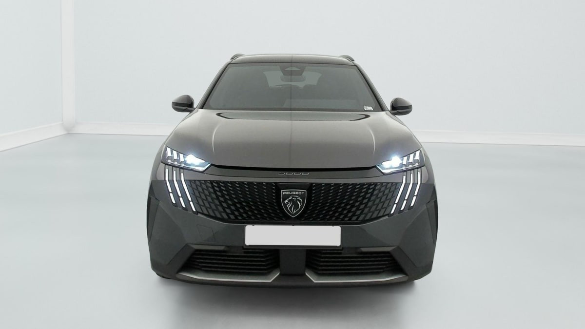 Vente en ligne Peugeot 5008 HYBRID 145CH E-DCS6 GT au prix de 31 190 €