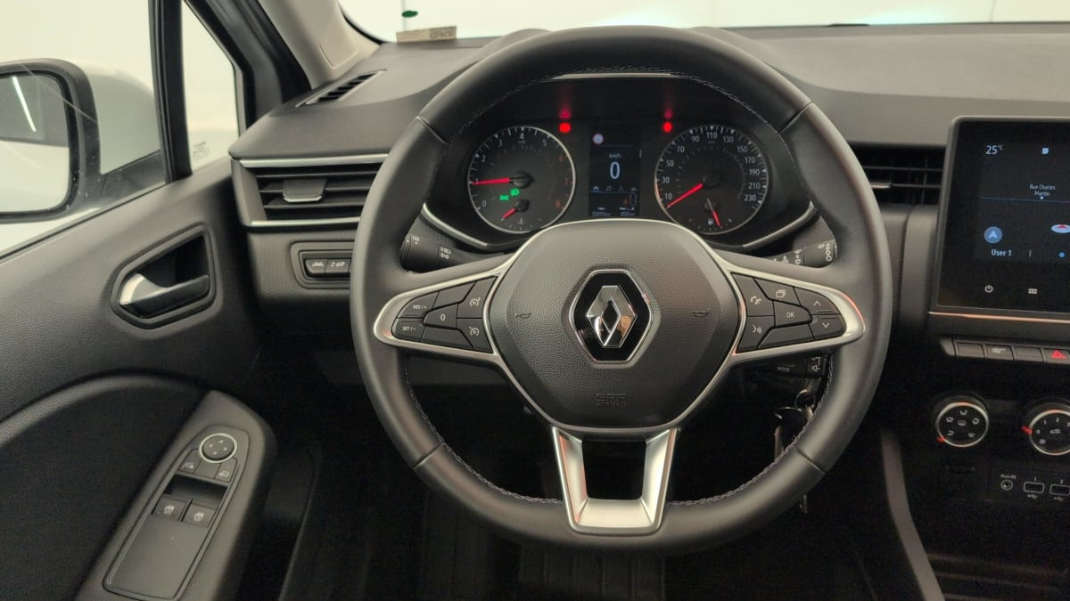 Vente en ligne Renault Clio Clio SCe 75 Zen au prix de 12 030 €