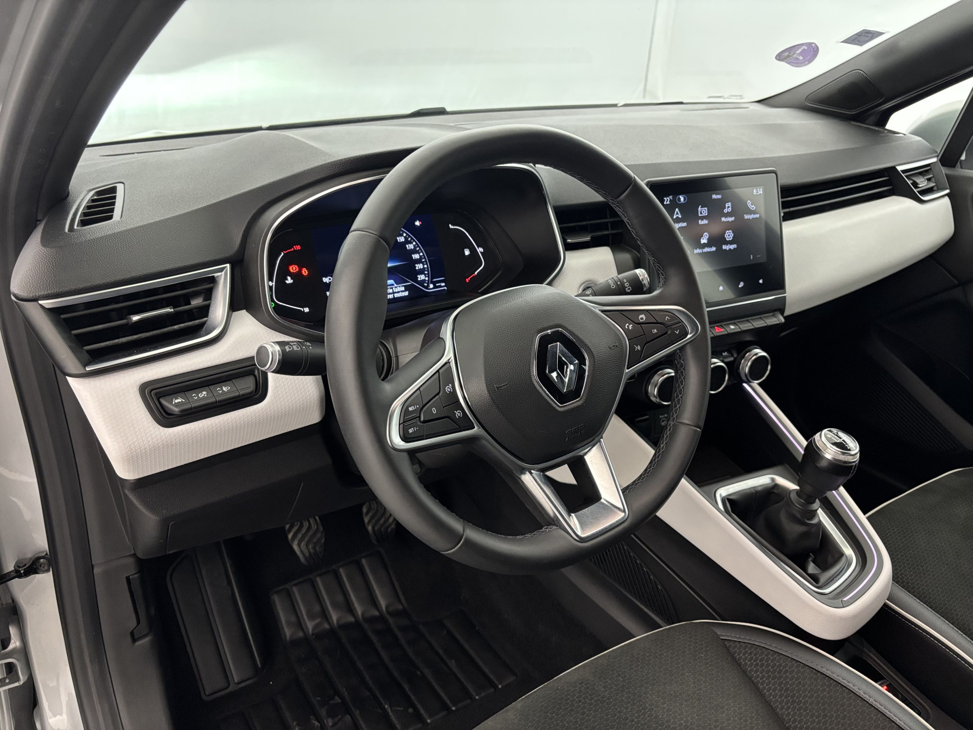 Vente en ligne Renault Clio 1.0 TCe 90ch Intens au prix de 12 990 €