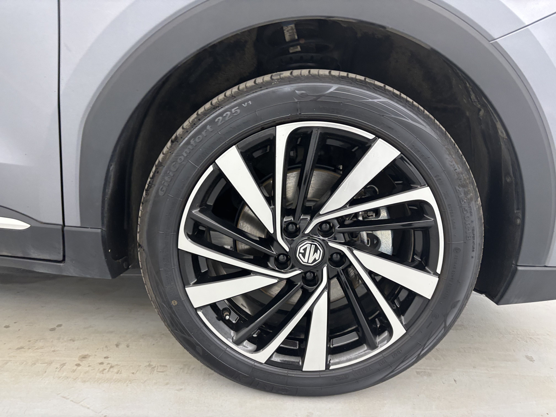 Vente en ligne Mg ZS 1.5 Hybrid+ 197ch Luxury au prix de 20 790 €