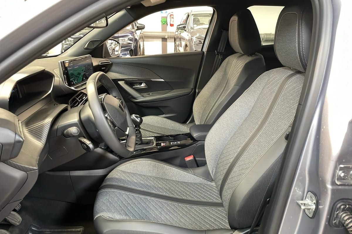 Vente en ligne Peugeot 2008 100 S S BVM6 Allure au prix de 18 300 €