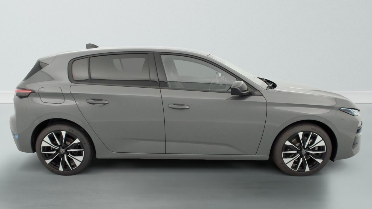 Vente en ligne Peugeot 308 BLUEHDI 130CH S S EAT8 ALLURE au prix de 27 280 €