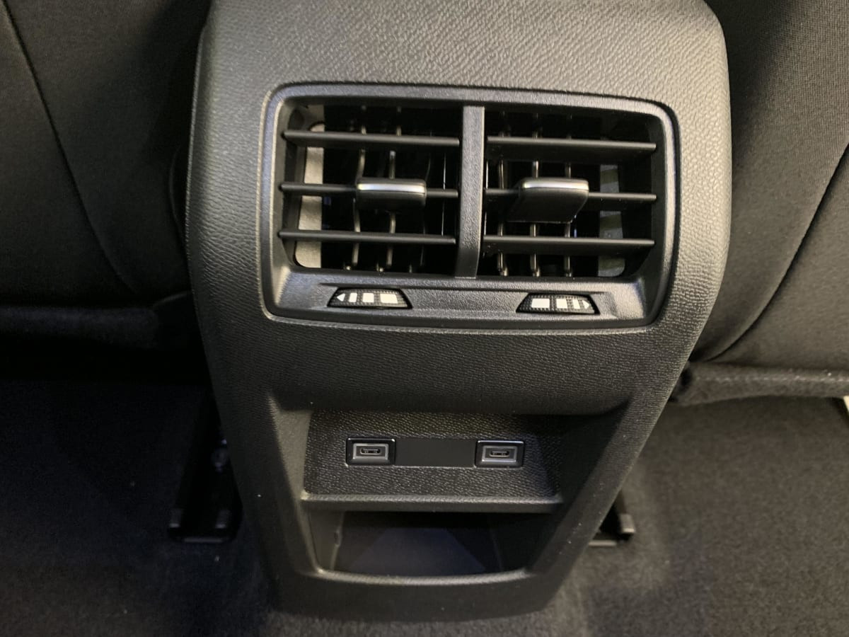 Vente en ligne Peugeot 308 BLUEHDI 130CH S S EAT8 ALLURE au prix de 27 280 €