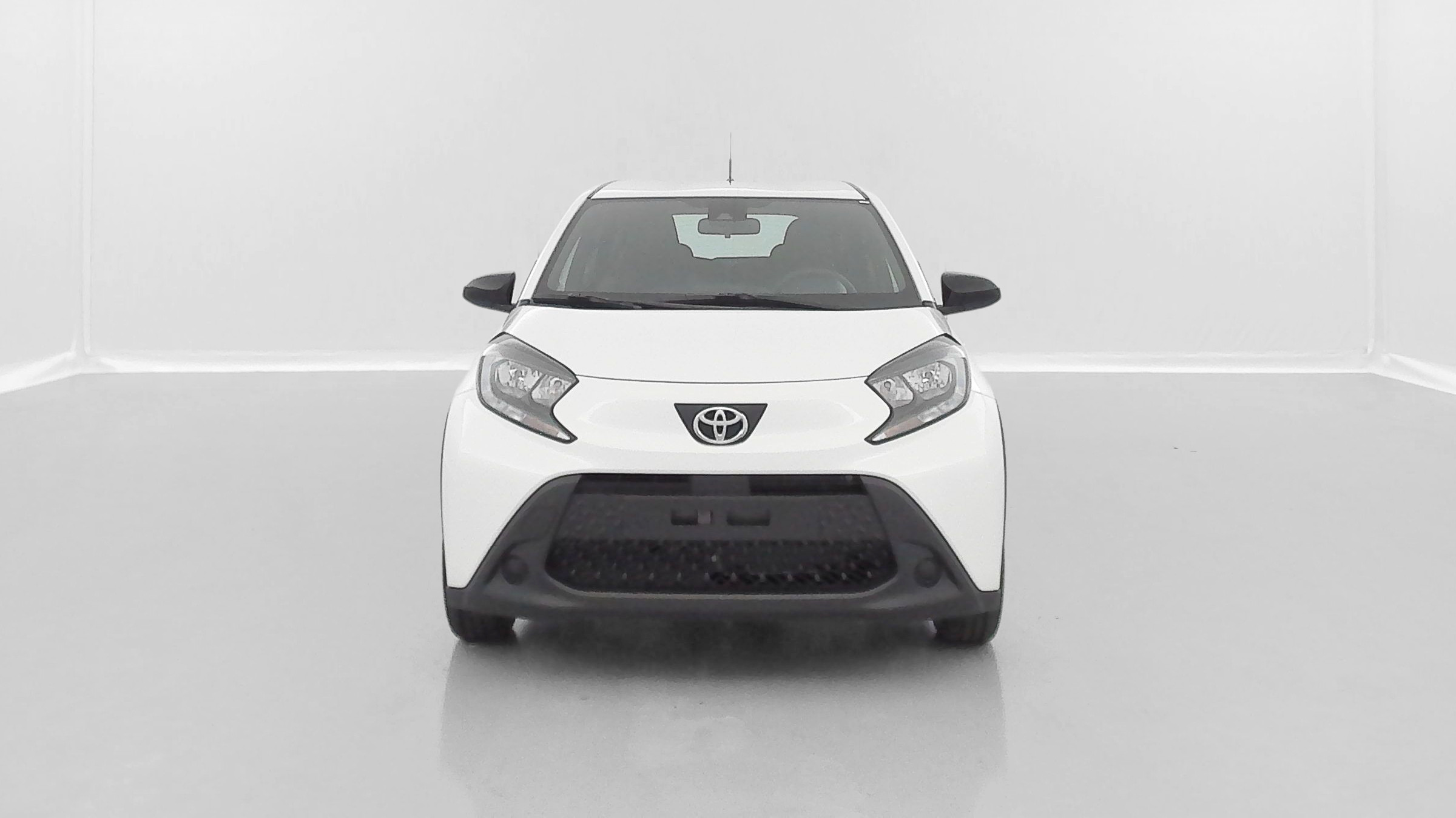 Vente en ligne Toyota Aygo X AYGO X 1.0 VVT-i 72ch Dynamic S-CVT au prix de 18 500 €
