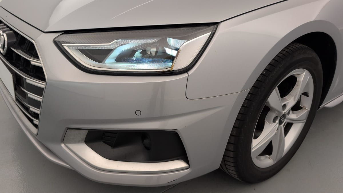 Vente en ligne Audi A4 Avant 35 TDI 163 S tronic 7 Design au prix de 25 420 €