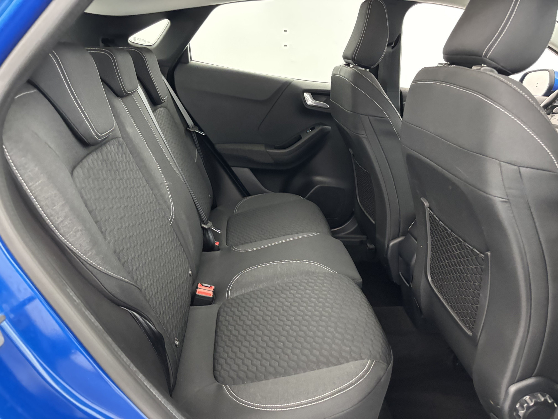 Vente en ligne Ford Puma 1.0 EcoBoost 125ch mHEV Titanium + Attelage au prix de 13 990 €