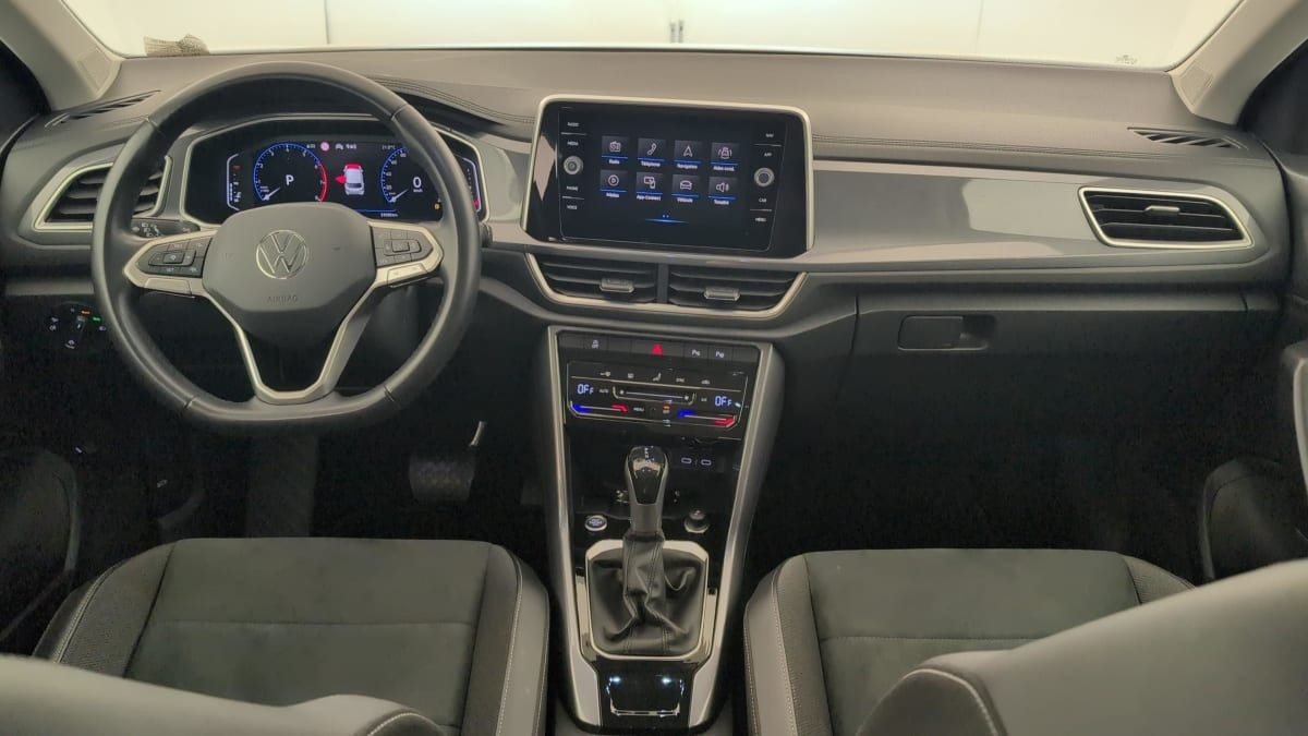 Vente en ligne Volkswagen T-Roc 1.5 TSI EVO 150 Start Stop DSG7 Style au prix de 25 420 €