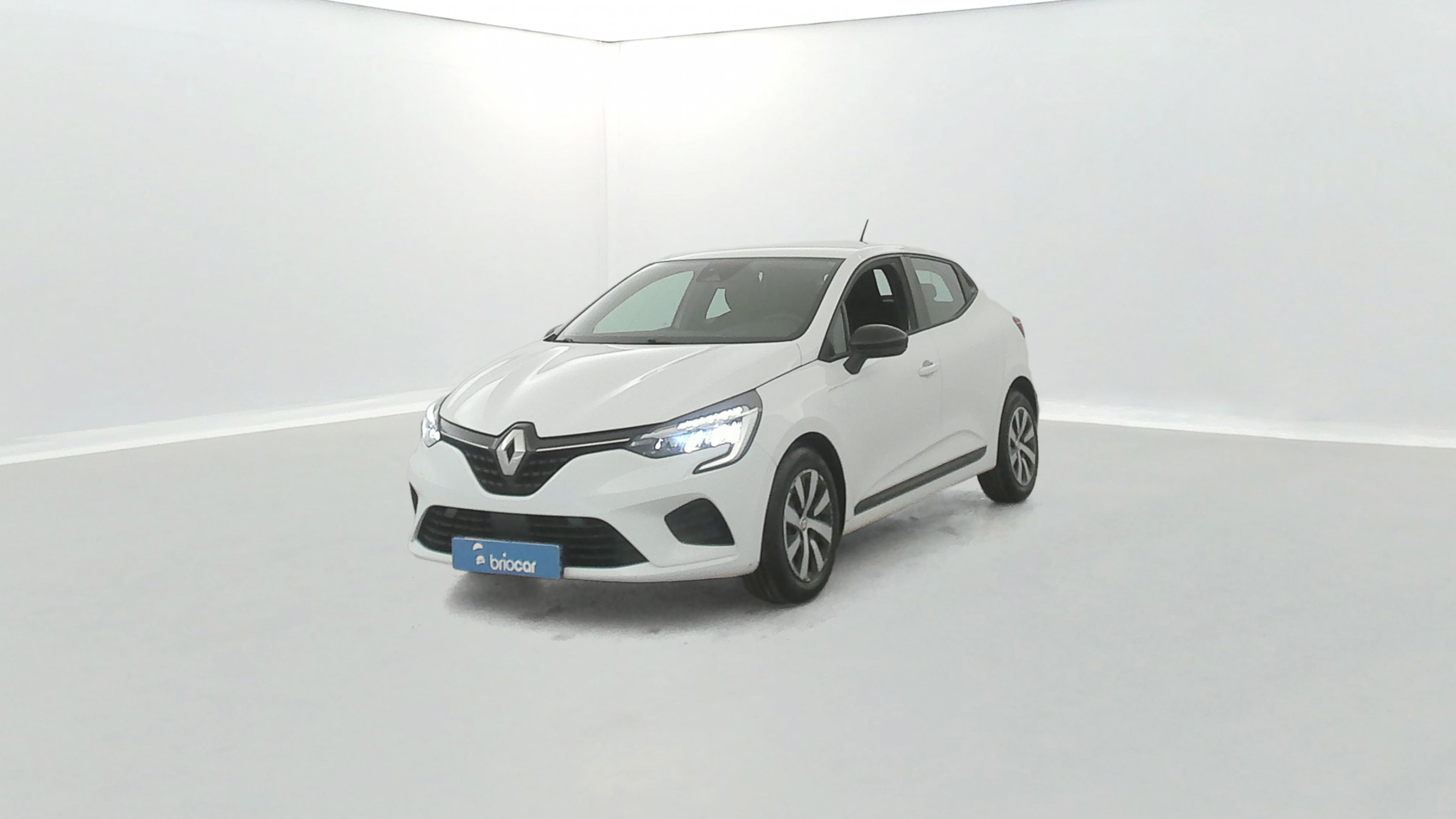 Renault Clio 1.0 TCe 90ch Equilibre occasion de 2023 en vente à Rennes