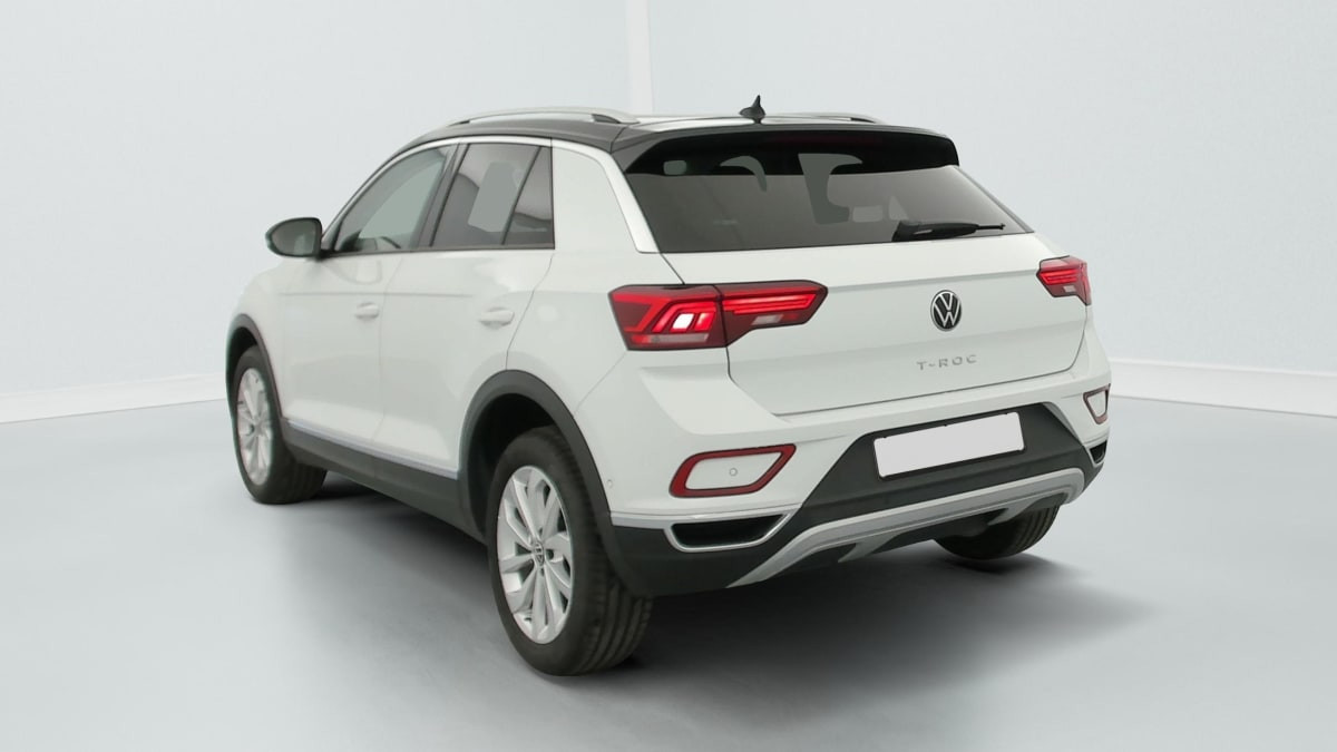 Vente en ligne Volkswagen T-Roc 1.5 TSI EVO 150 Start Stop DSG7 Style au prix de 25 420 €