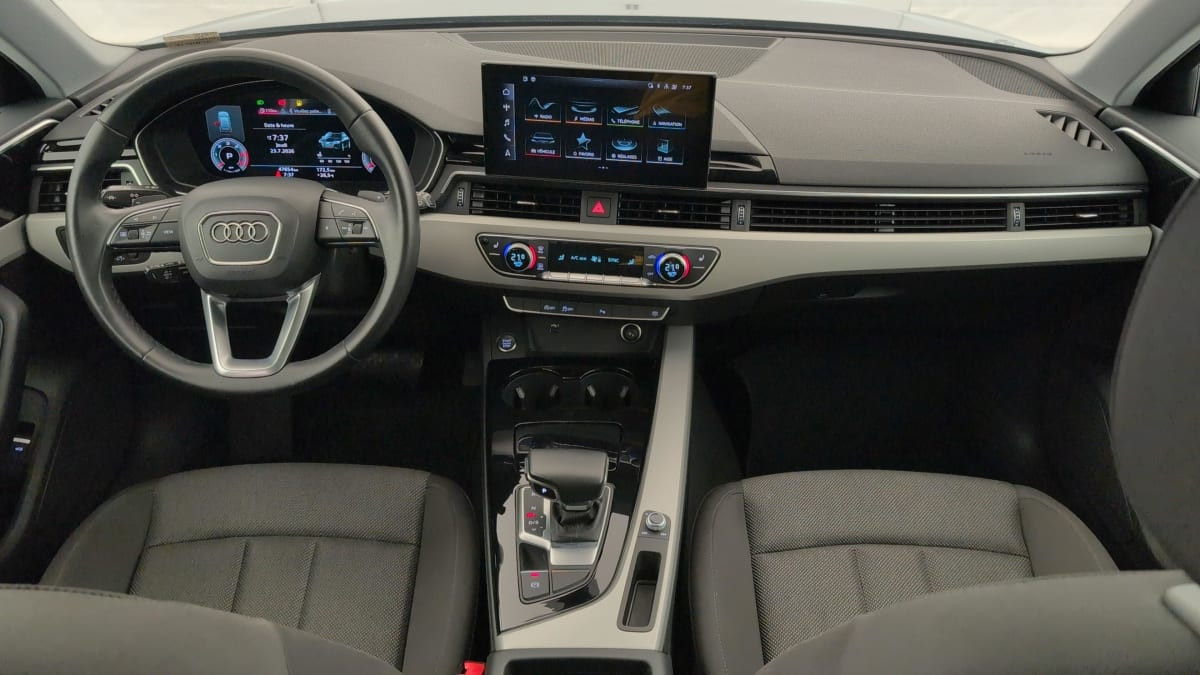Vente en ligne Audi A4 Avant 35 TDI 163 S tronic 7 Design au prix de 25 420 €