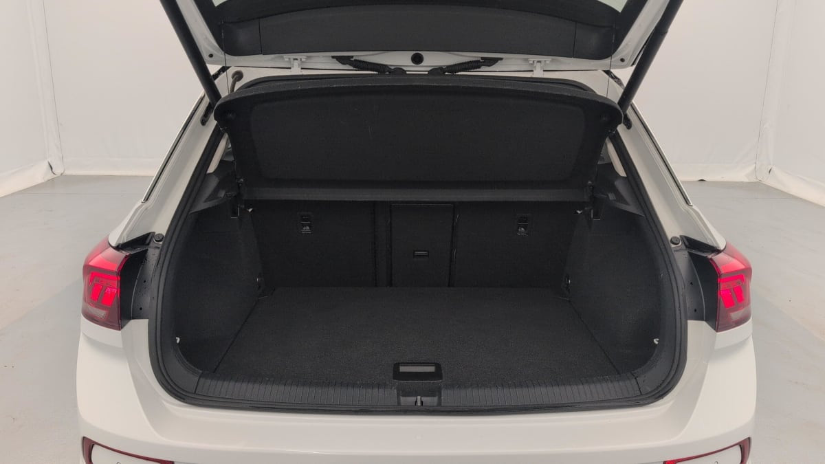 Vente en ligne Volkswagen T-Roc 1.5 TSI EVO 150 Start Stop DSG7 Style au prix de 25 420 €