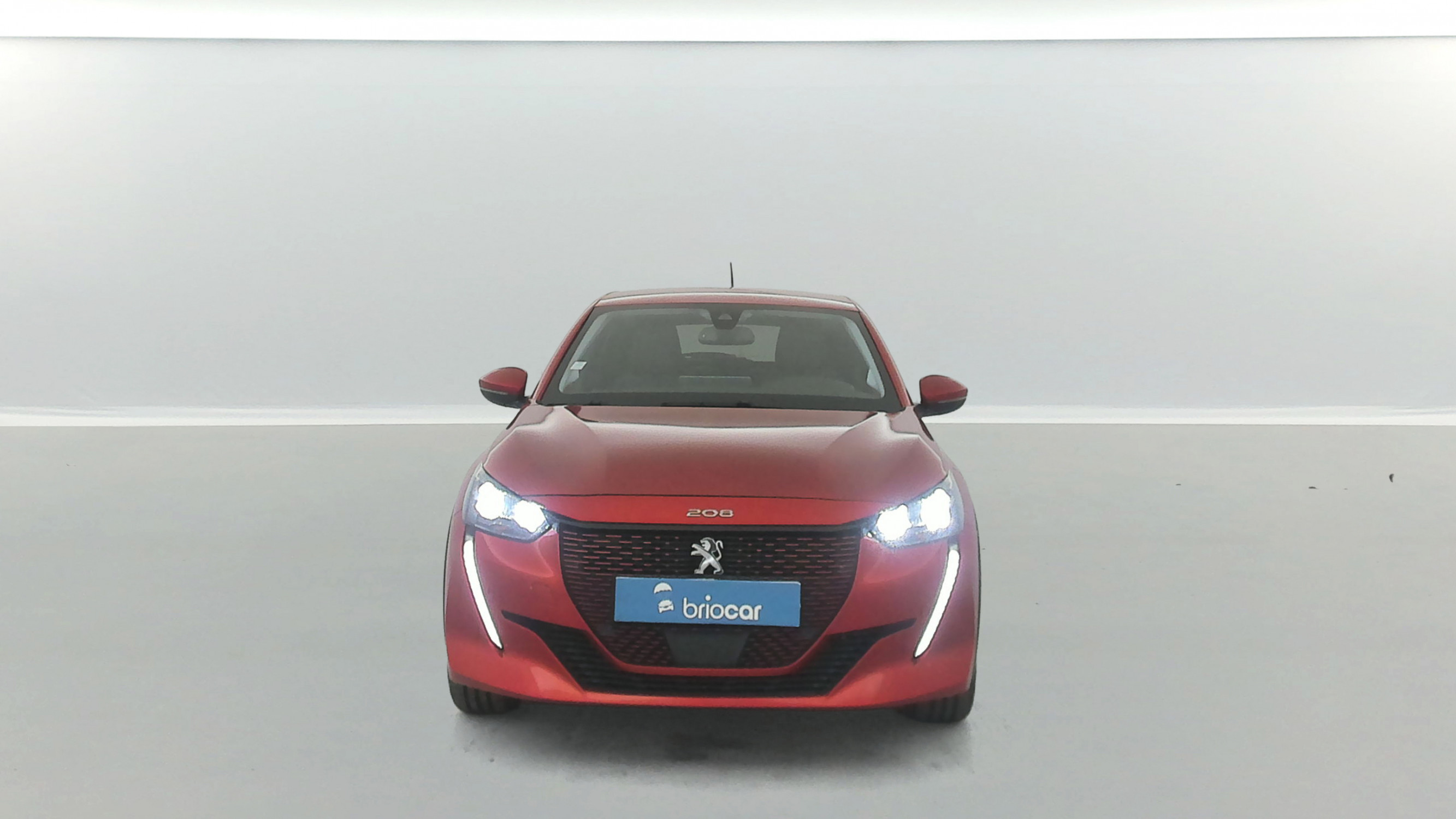 Vente en ligne Peugeot 208 e-208 136ch Allure Business au prix de 12 990 €