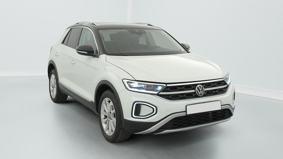 Vente en ligne Volkswagen T-Roc 1.5 TSI EVO 150 Start Stop DSG7 Style au prix de 25 420 €