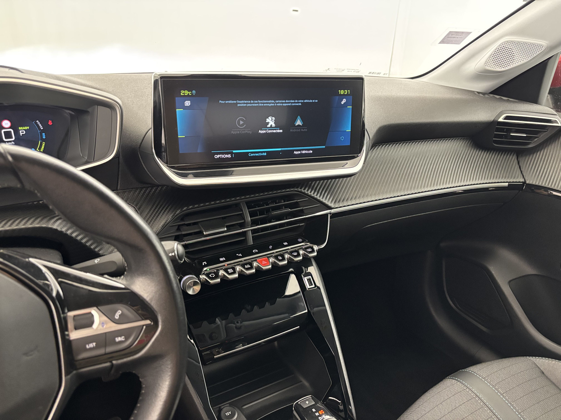 Vente en ligne Peugeot 208 e-208 136ch Allure Business au prix de 12 990 €