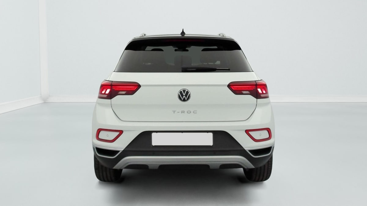 Vente en ligne Volkswagen T-Roc 1.5 TSI EVO 150 Start Stop DSG7 Style au prix de 25 420 €